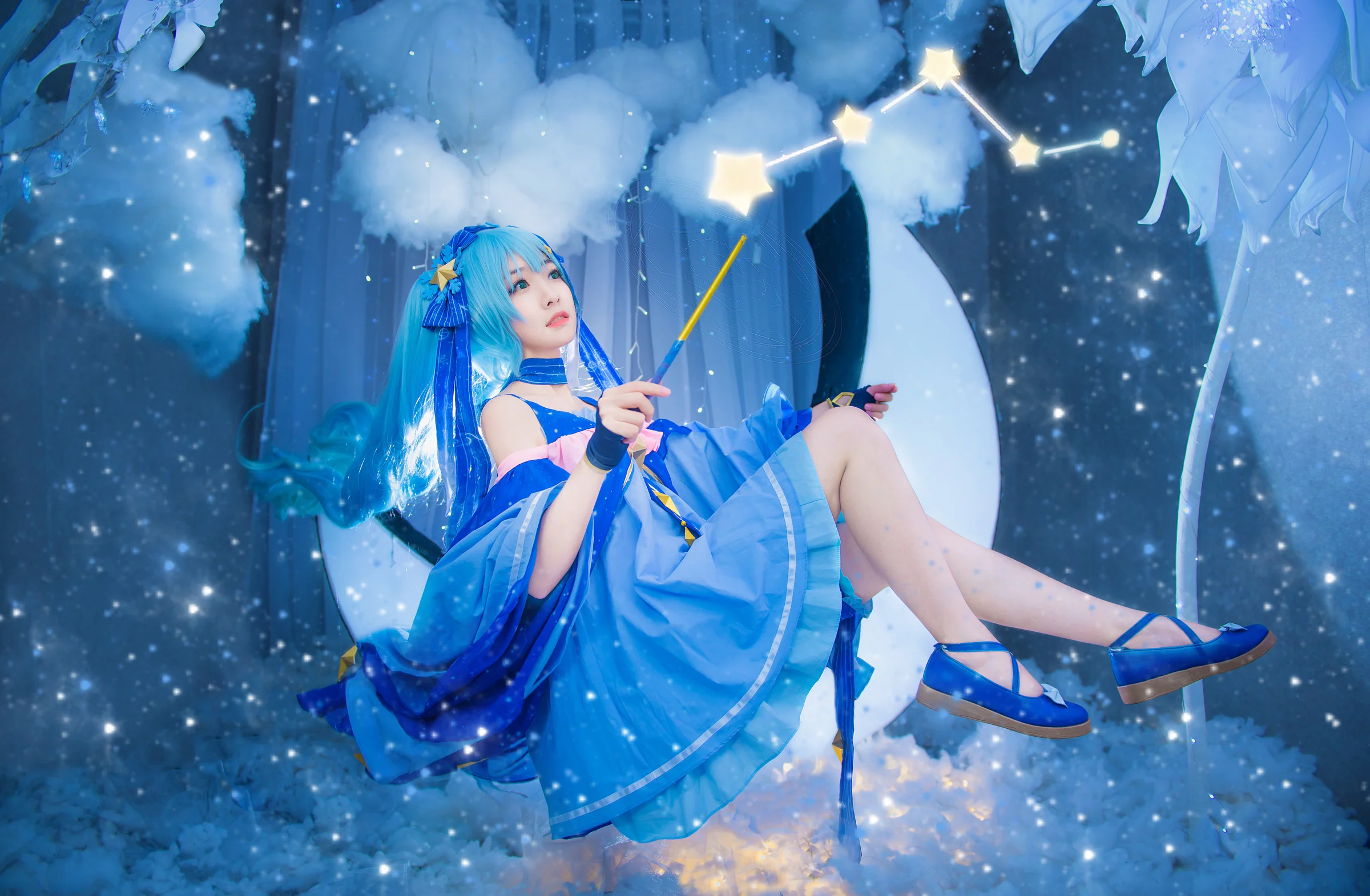 Miku星与雪的公主COS写真