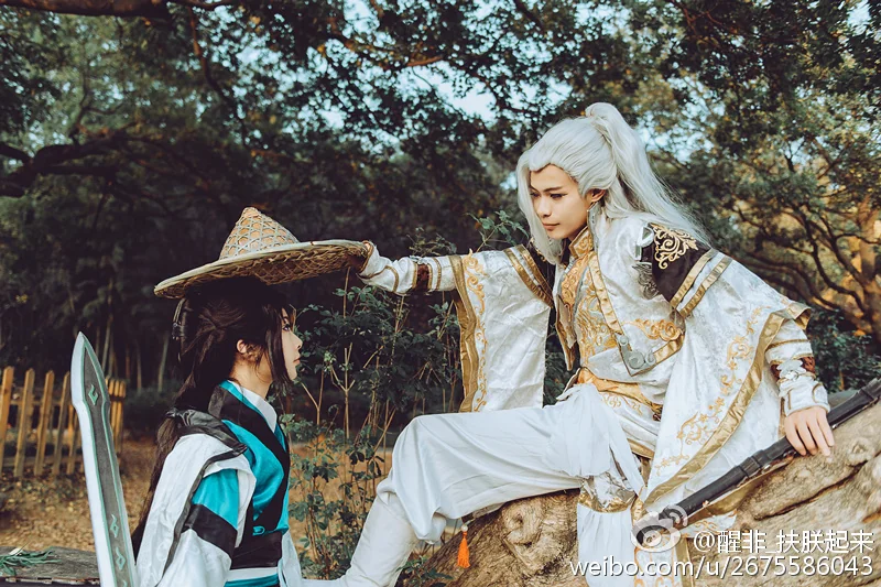 剑网三藏剑纯阳COS写真