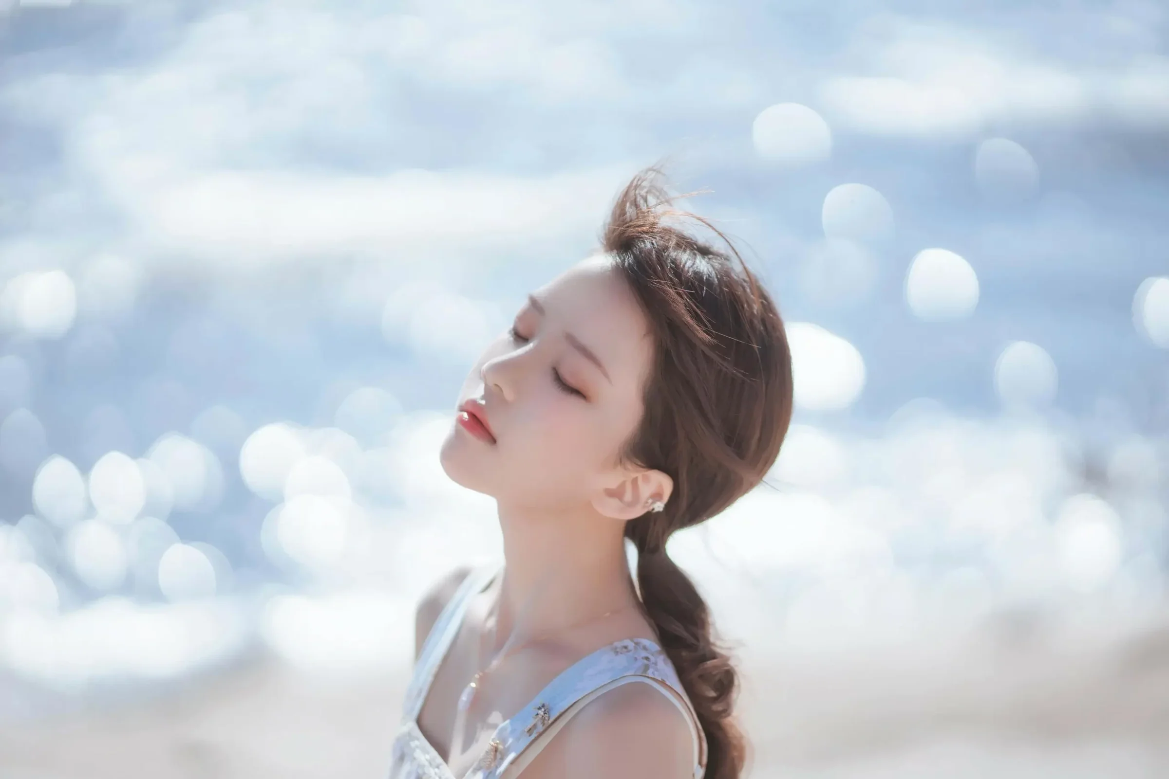 桜桃喵 – 发光的海｜高清图片集