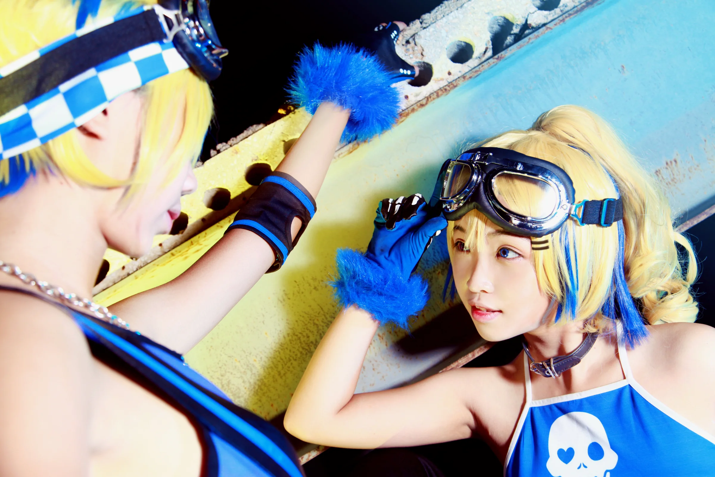 镜音铃cosplayUNHAPPY？