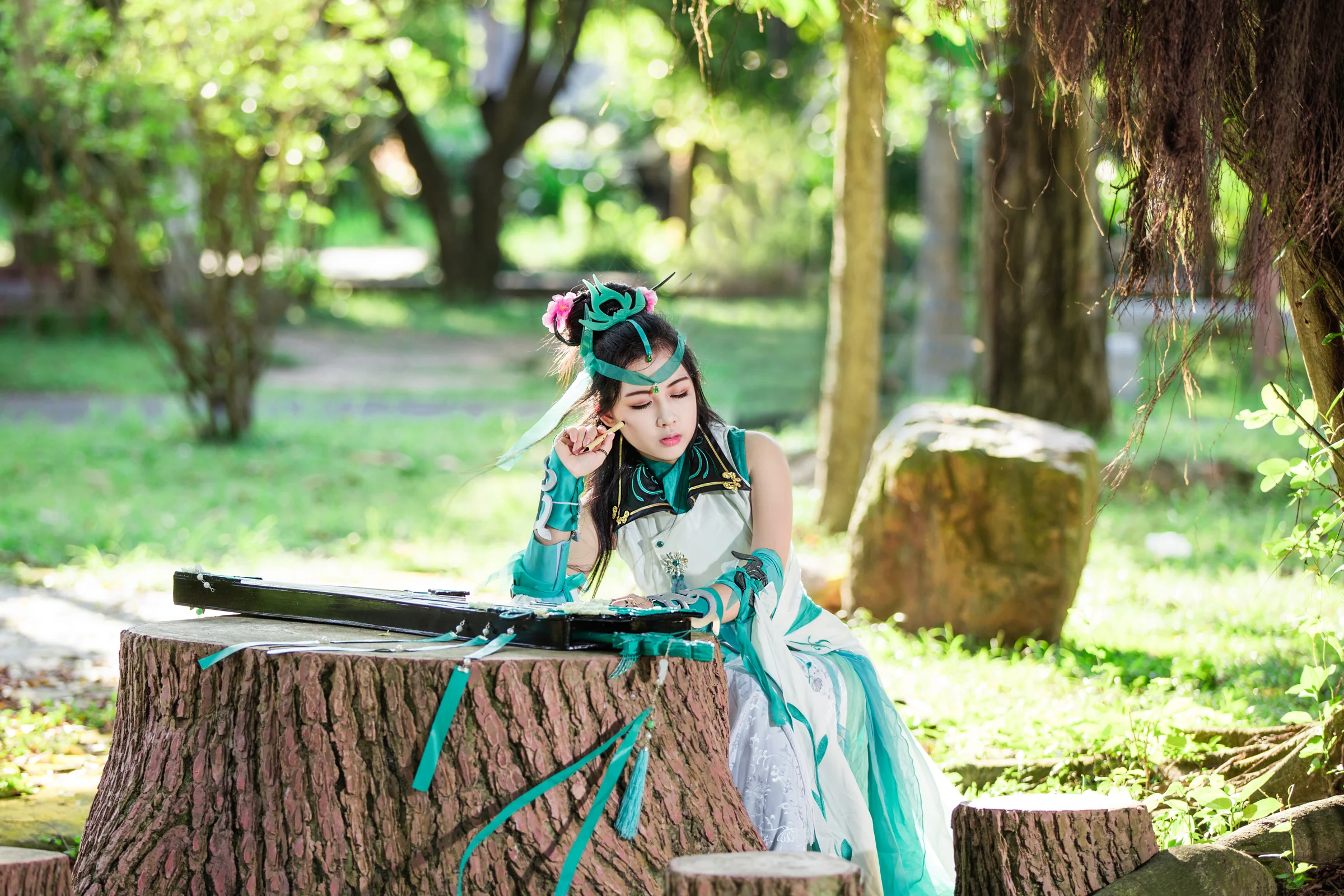 剑侠情缘叁长歌成女COS写真