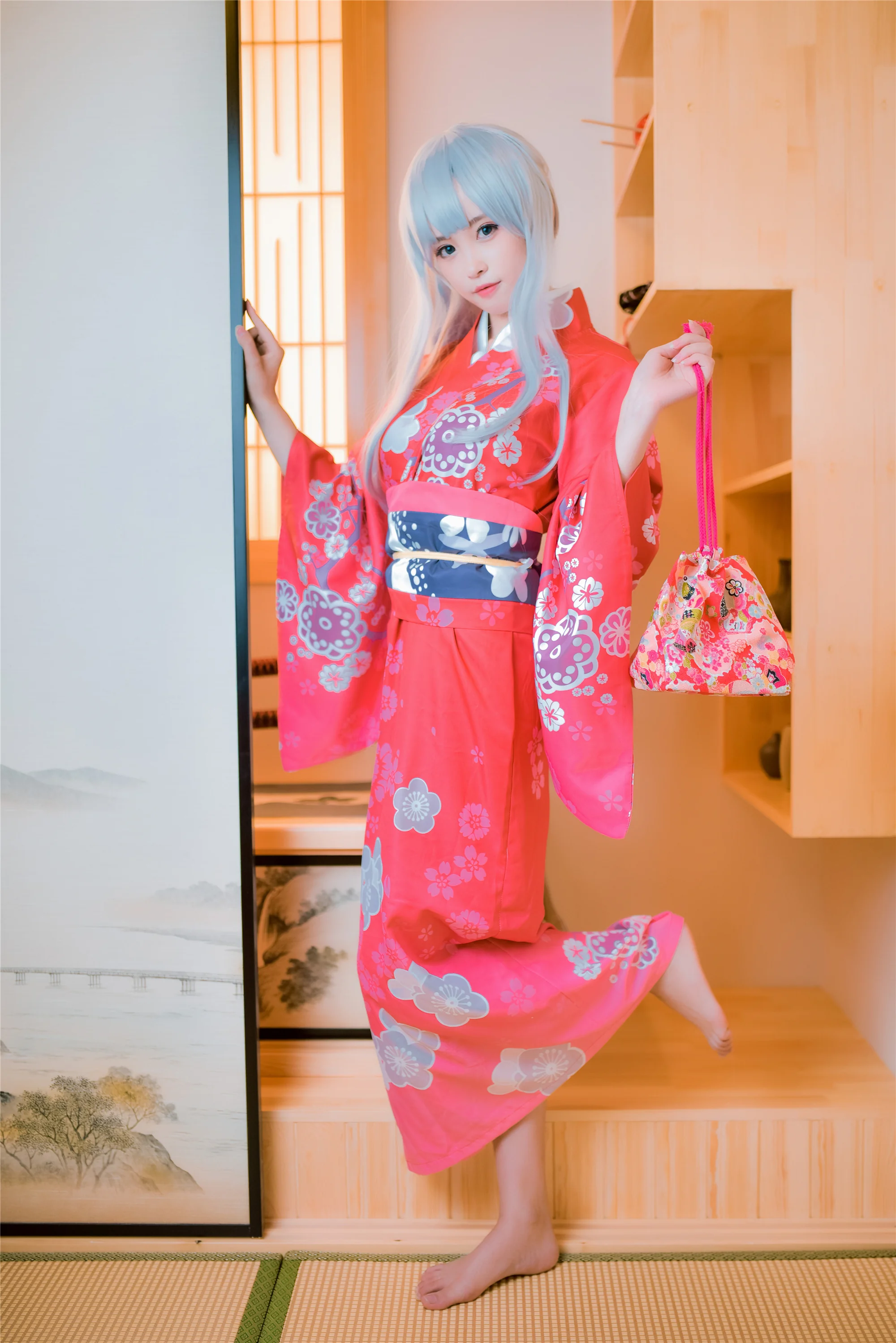 和泉纱雾浴衣COS写真