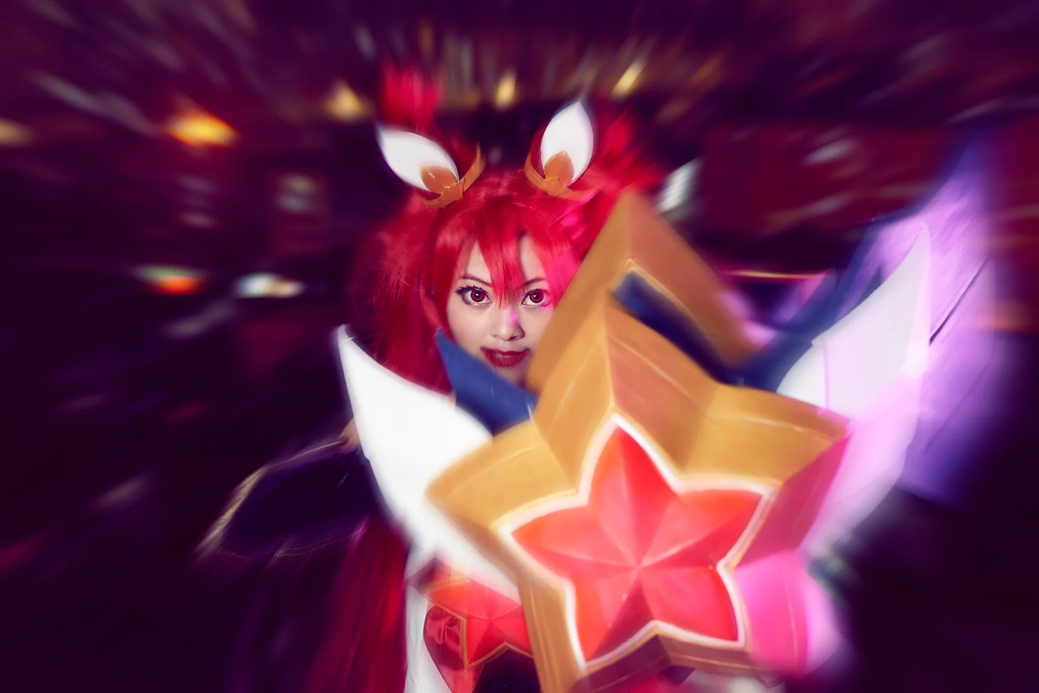 英雄联盟星之守护者金克斯COS写真