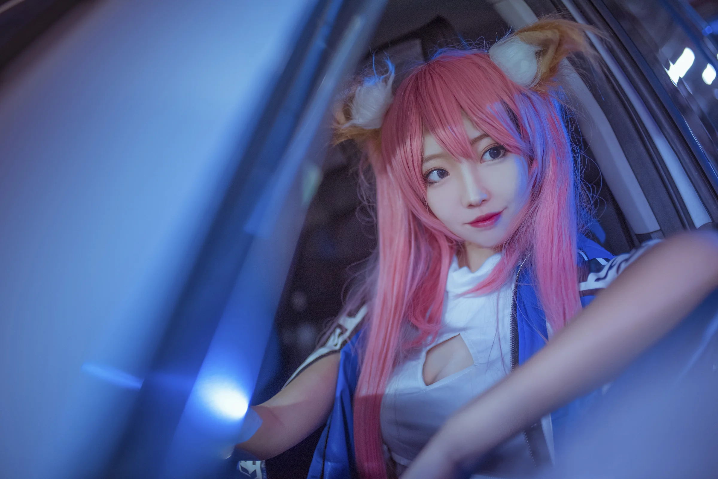 玉藻前赛车COS写真