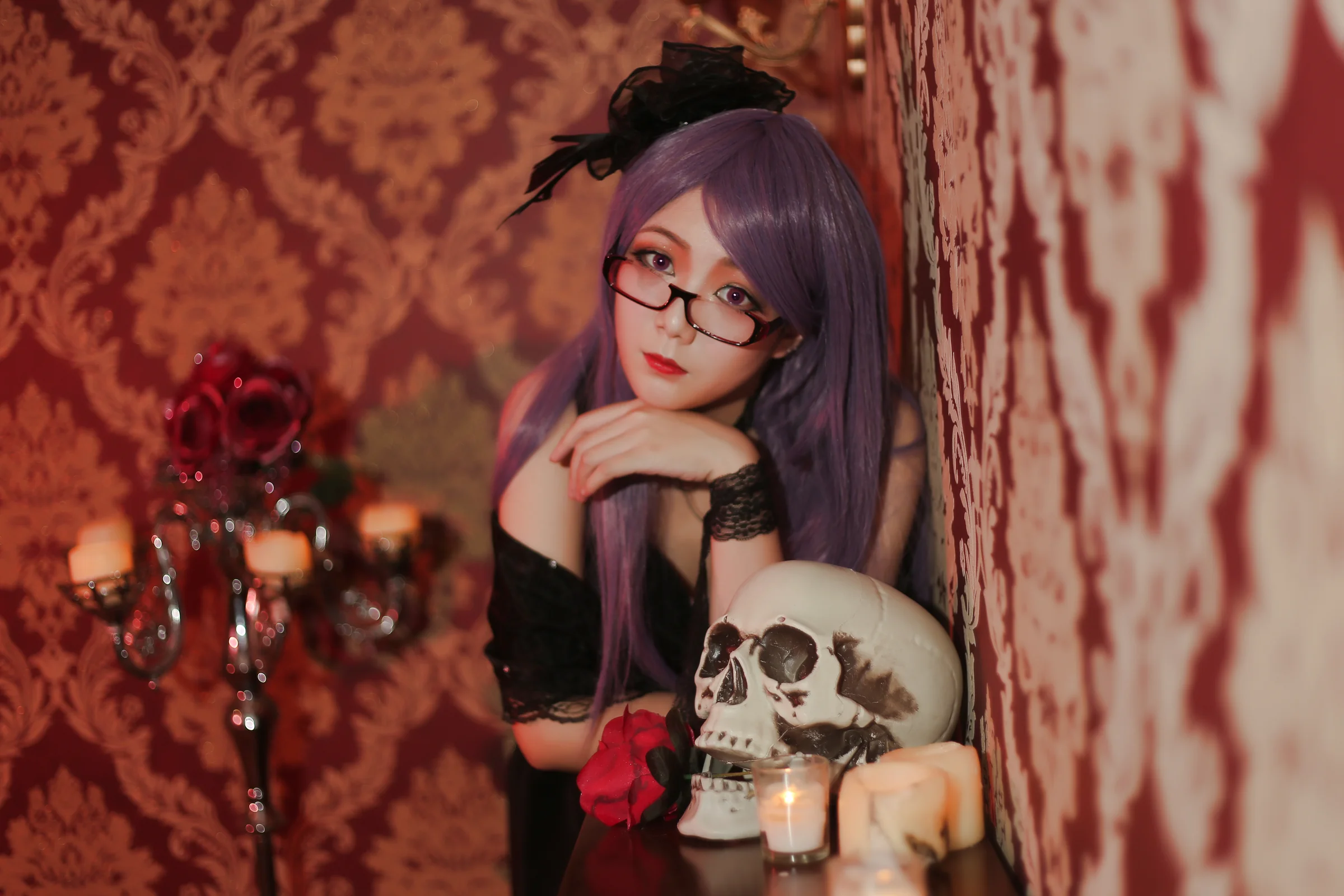 神代利世黑礼服COS写真