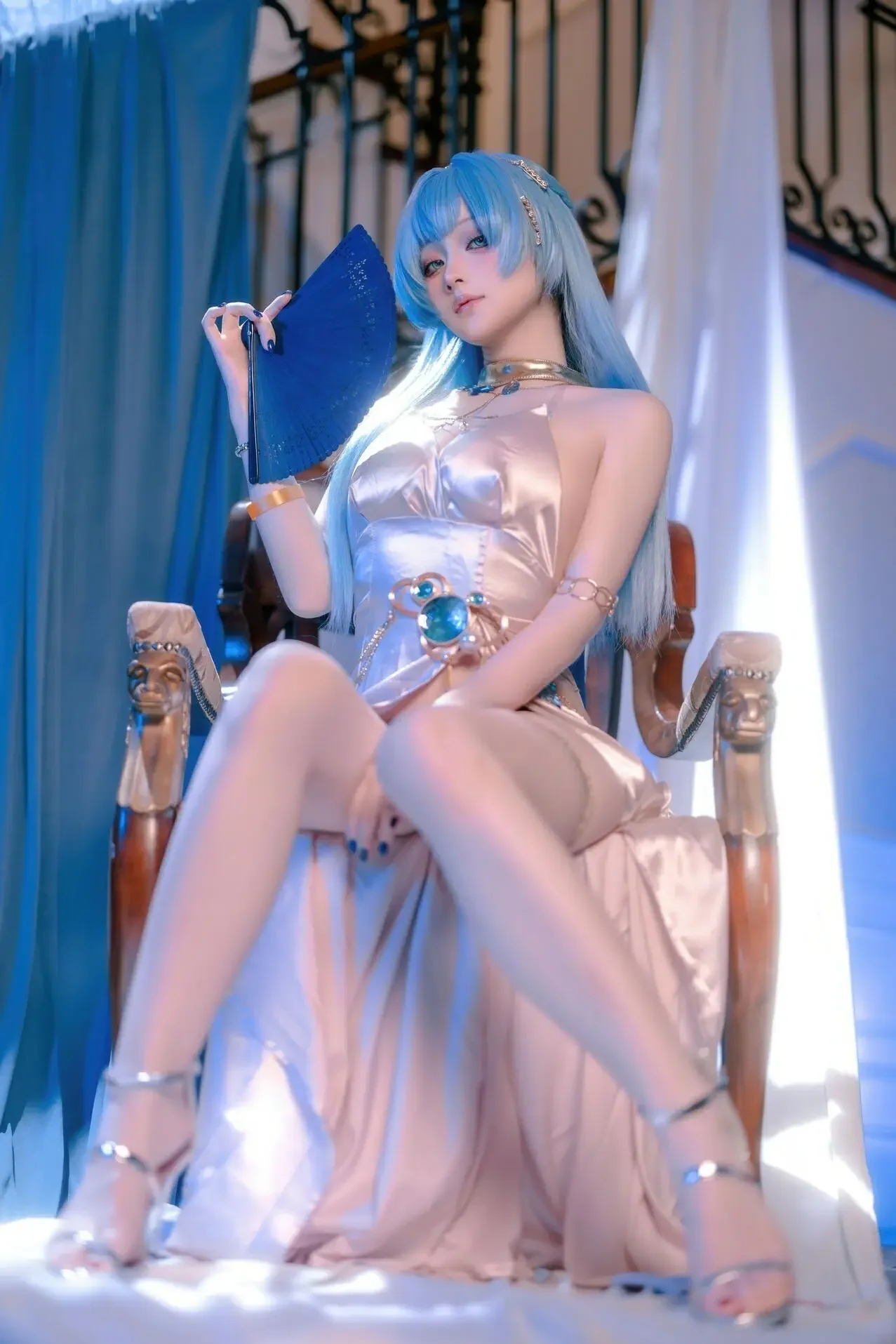 屿鱼 – 胜利女神：妮姬 海伦 礼服｜高清图片集