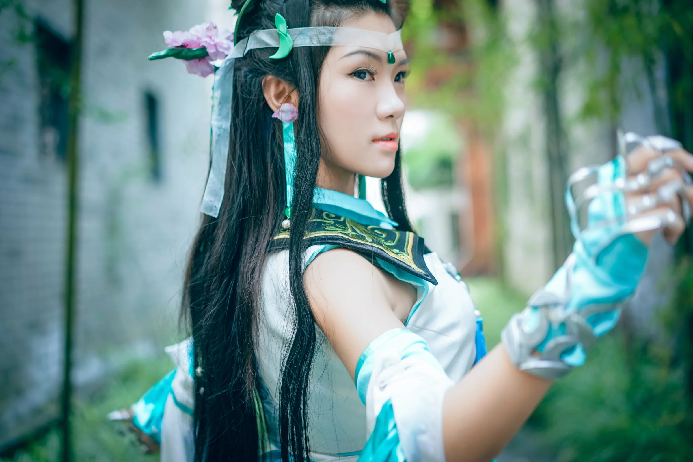 剑网三 长歌门琴娘COS写真