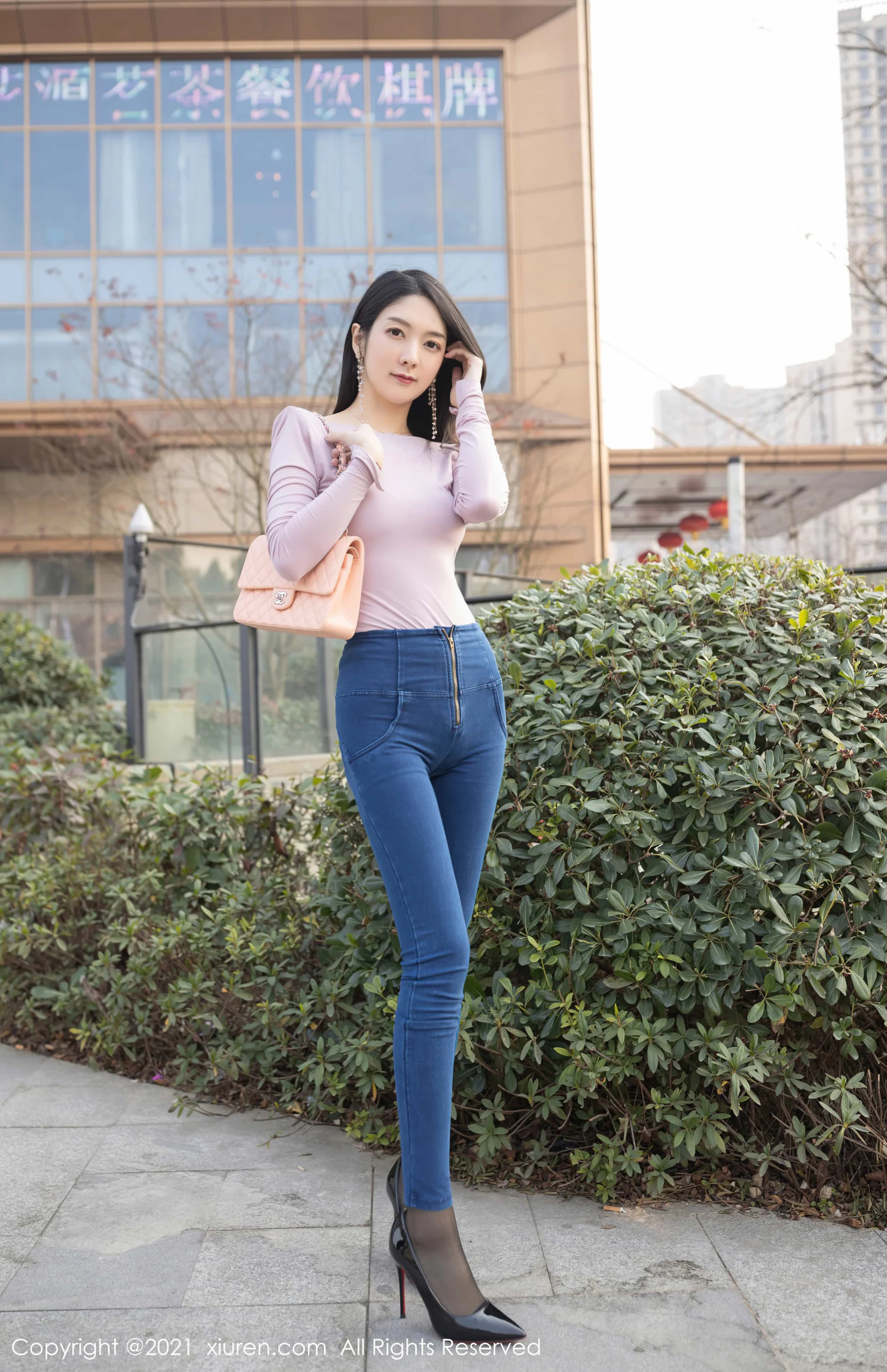 [秀人网]美媛馆 2021-03-22 Vol.3227 Angela00 小热巴｜高清图片集