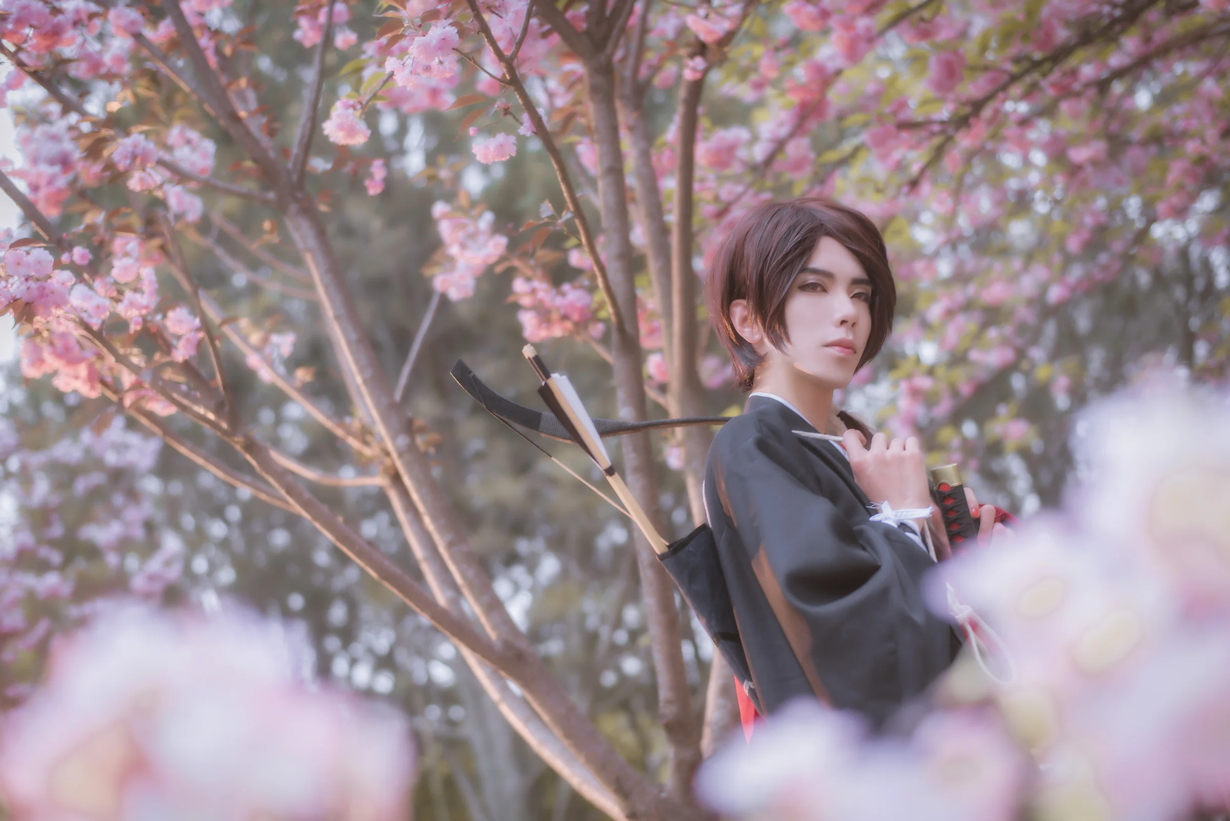 刀剑乱舞加州清光COS写真，果然樱花和武士刀也是一种浪漫~