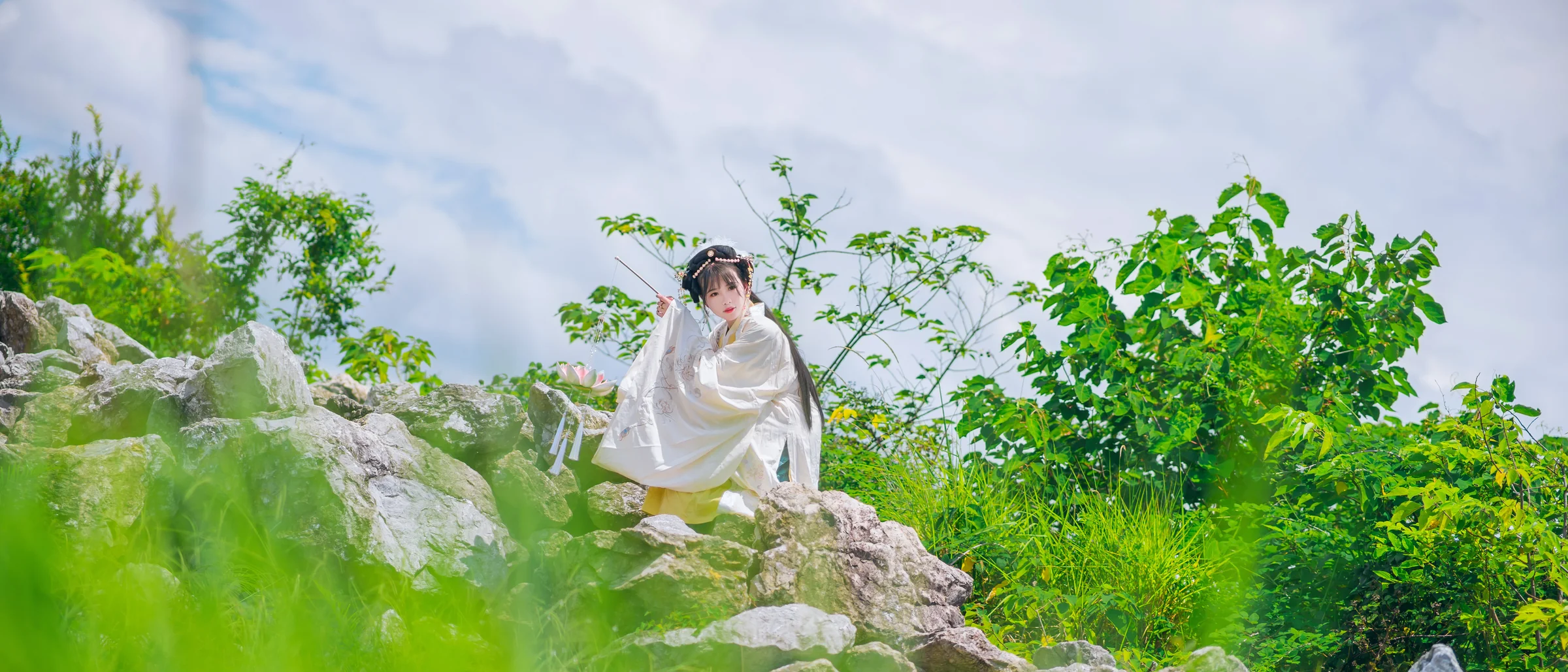 汉服私影，问花花不语，为谁落？｜高清图片集