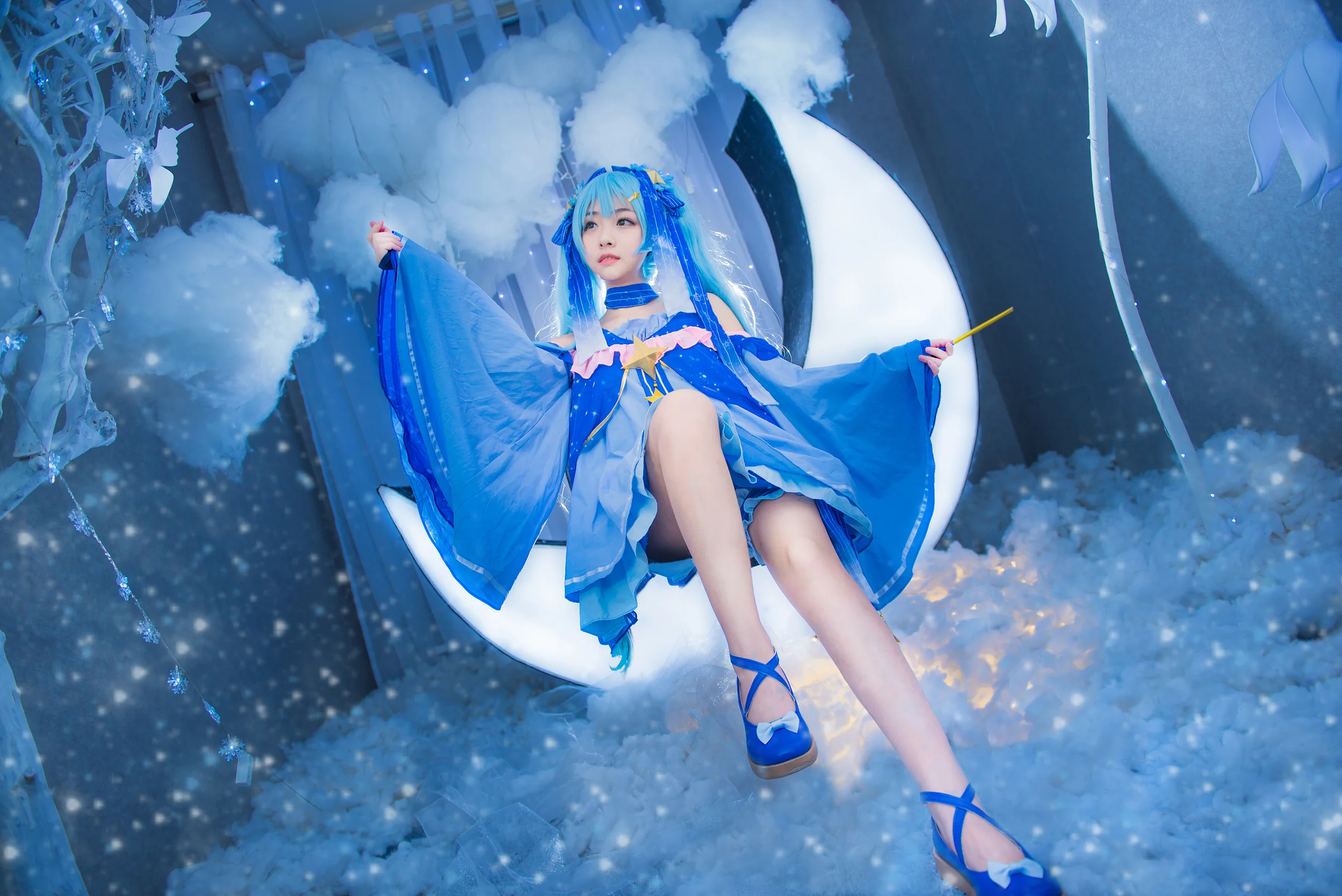 Miku星与雪的公主COS写真
