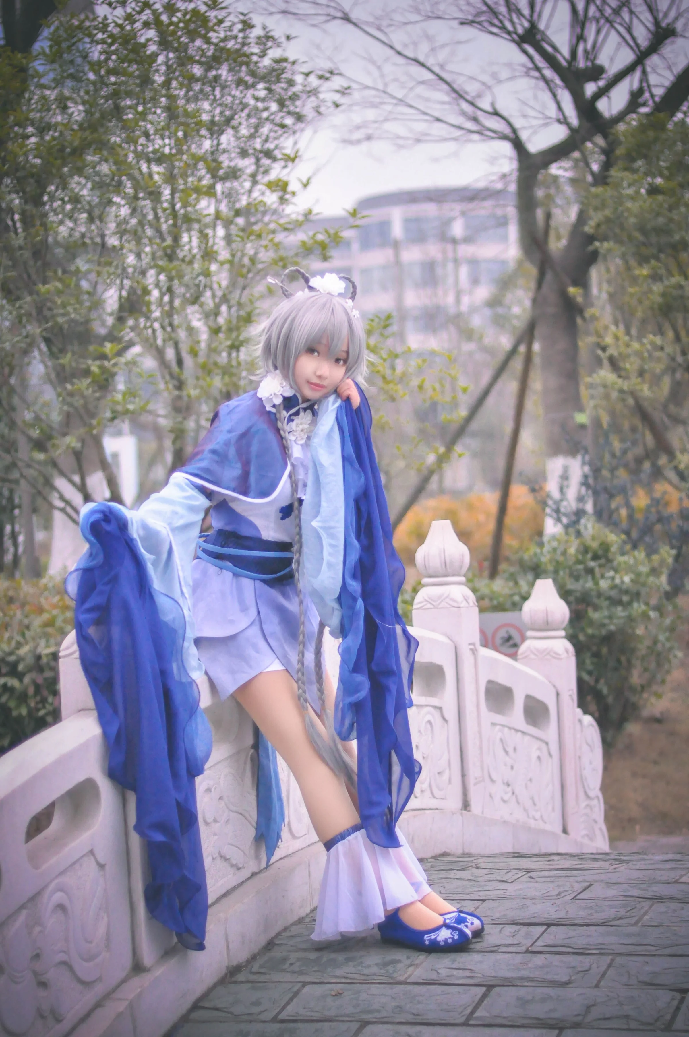 洛天依冬至芍药COS写真