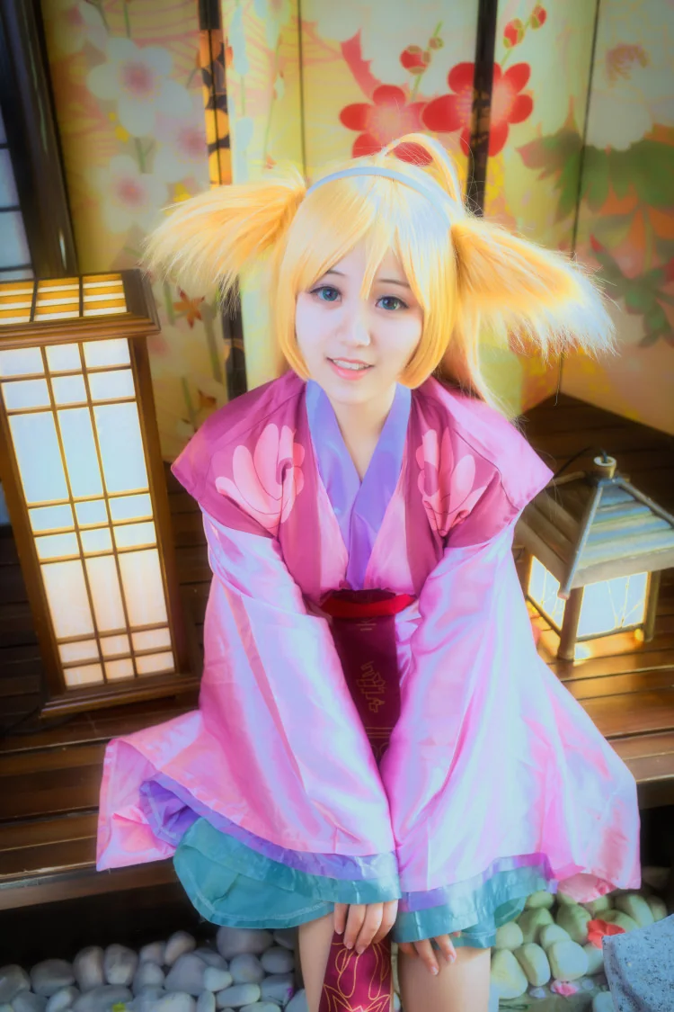 狐妖小红娘 涂山苏苏COS写真，要吃糖吗？