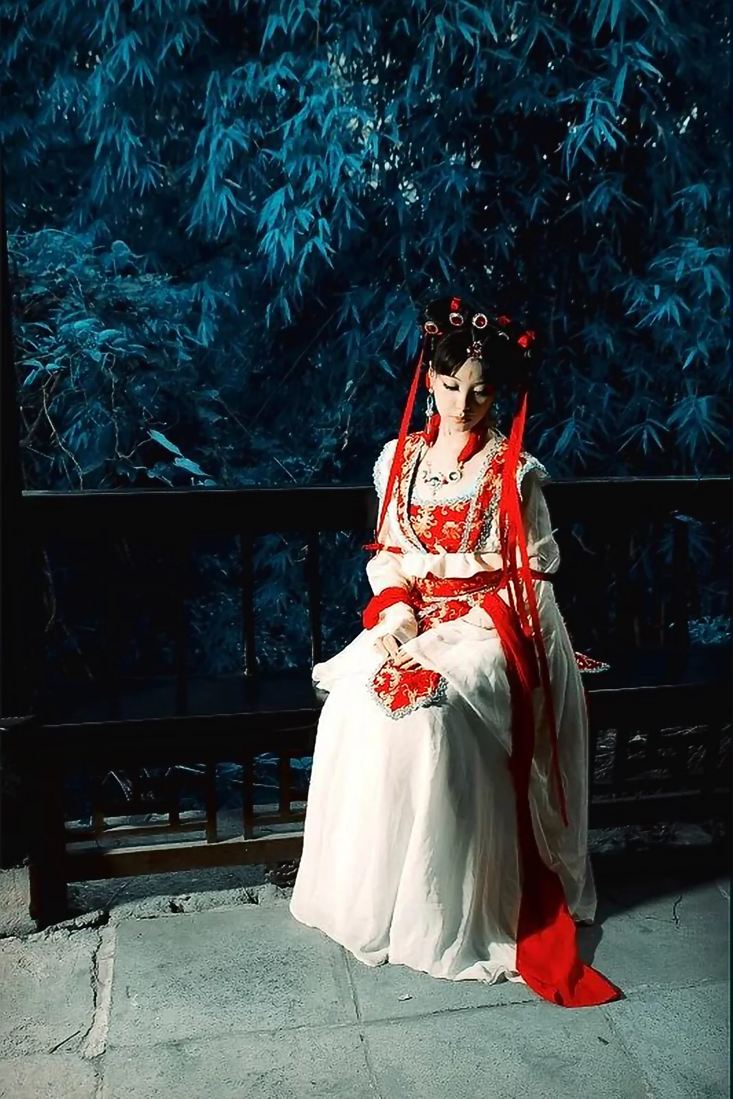 倾国怨怜 李盈COS写真