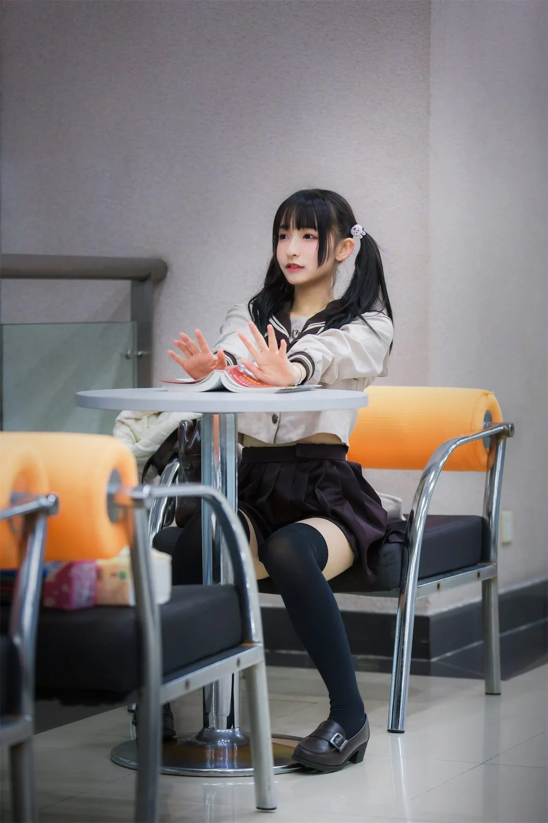 神楽坂真冬 – 绳艺 [233P1V-3.58GB]｜高清图片集