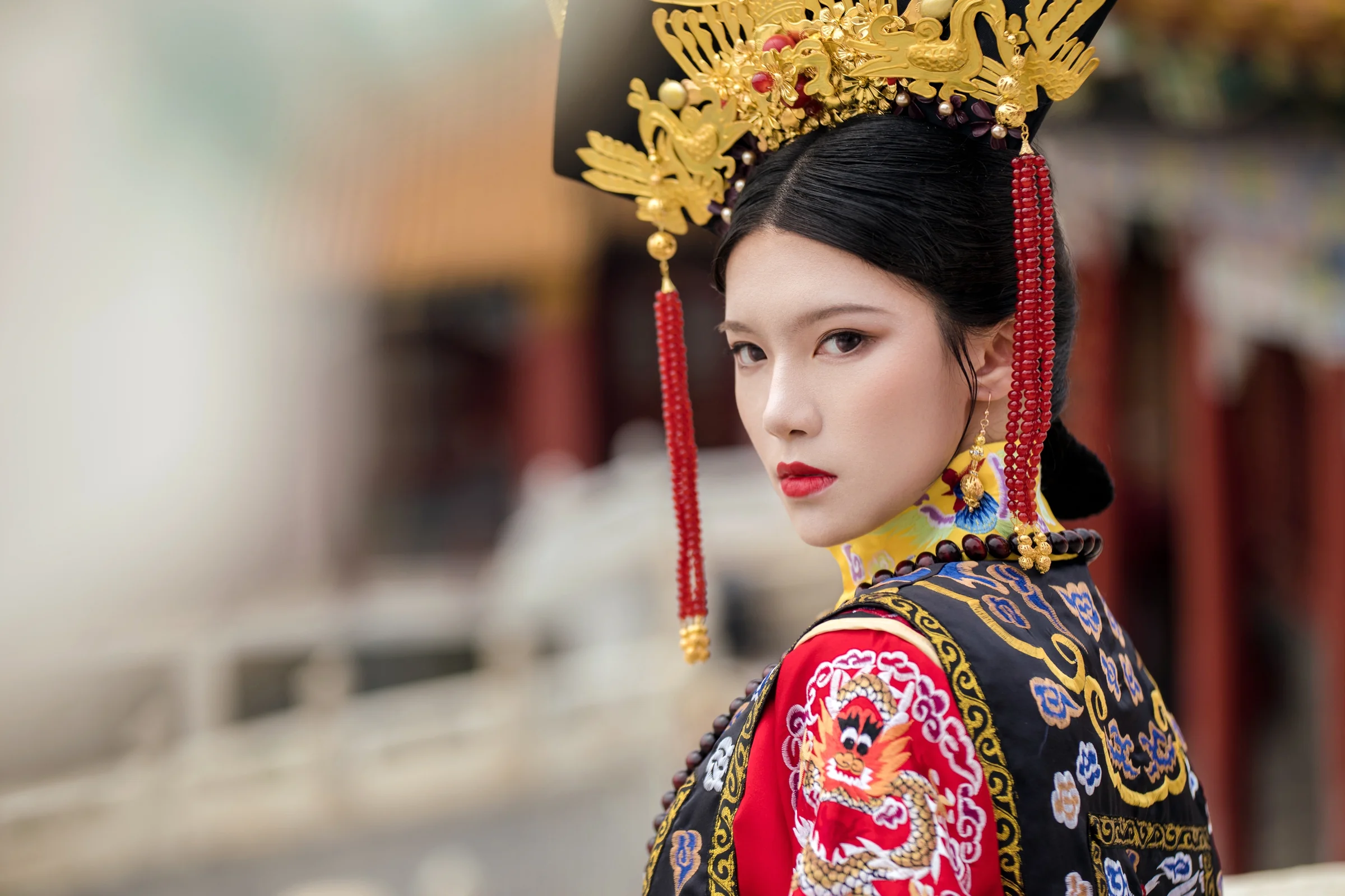 电视剧《甄嬛传》COS写真剧情【第三章·紫禁红墙 熹妃回宫】