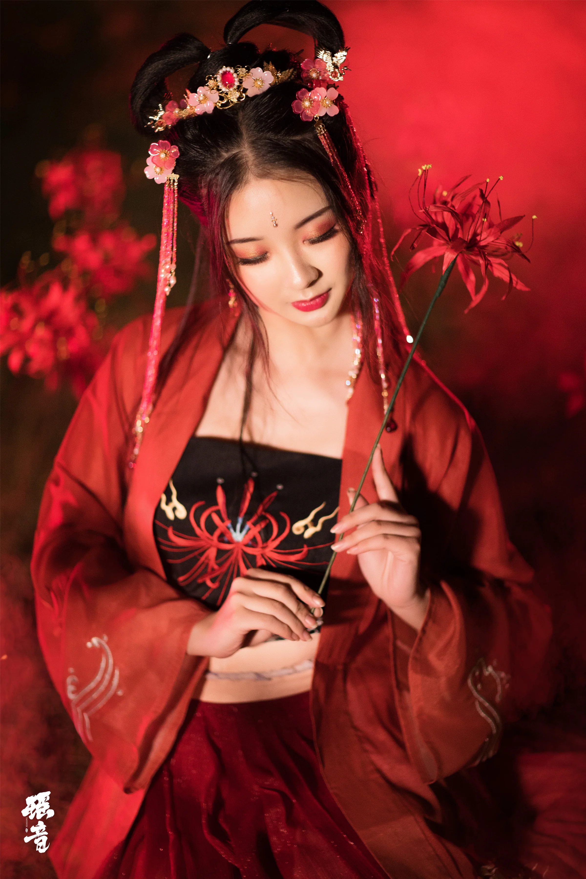 原创彼岸花拟人｜高清图片集