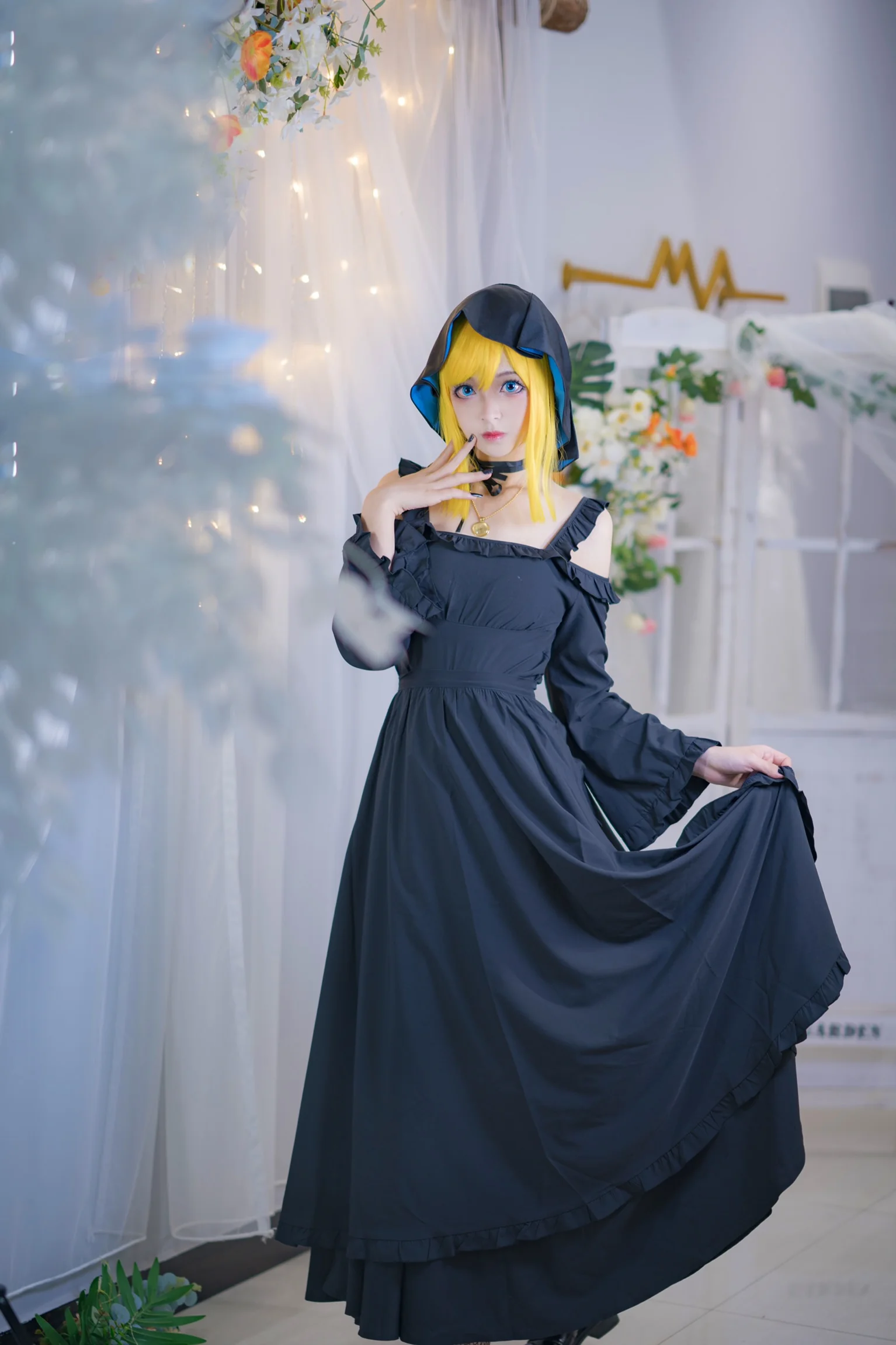 死神少爷与黑女仆COS写真