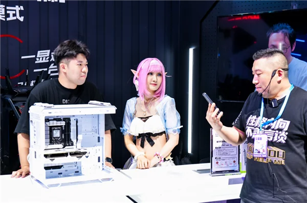 竞无止境，ROG空降BW2024嘉年华，释放高能竞力！｜高清图片集