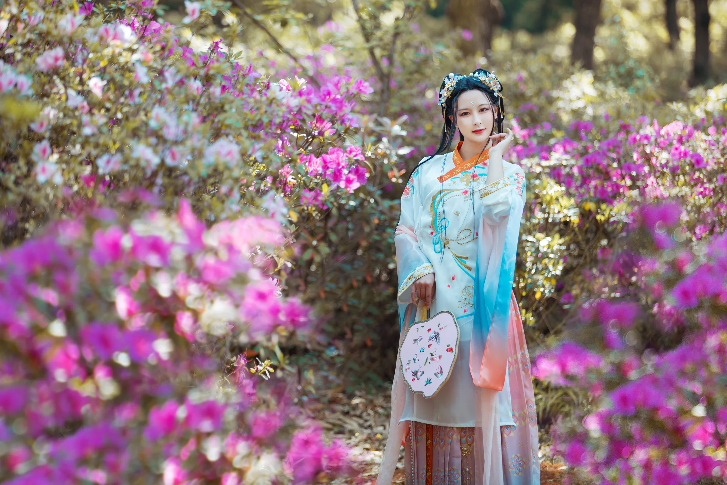 天涯明月刀·天衣未央COS写真