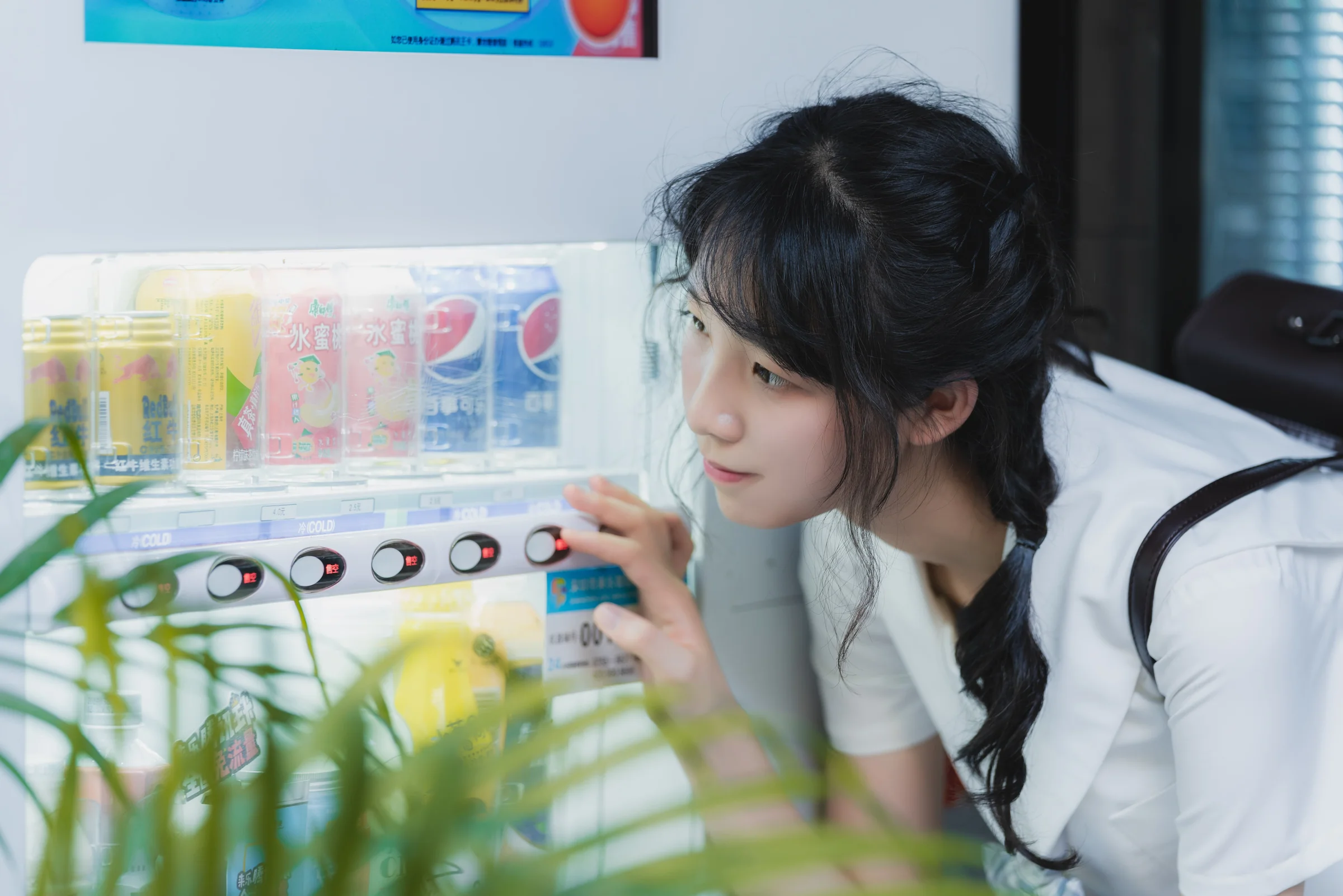 西呱呀呀呀 – 制服的西瓜｜高清图片集