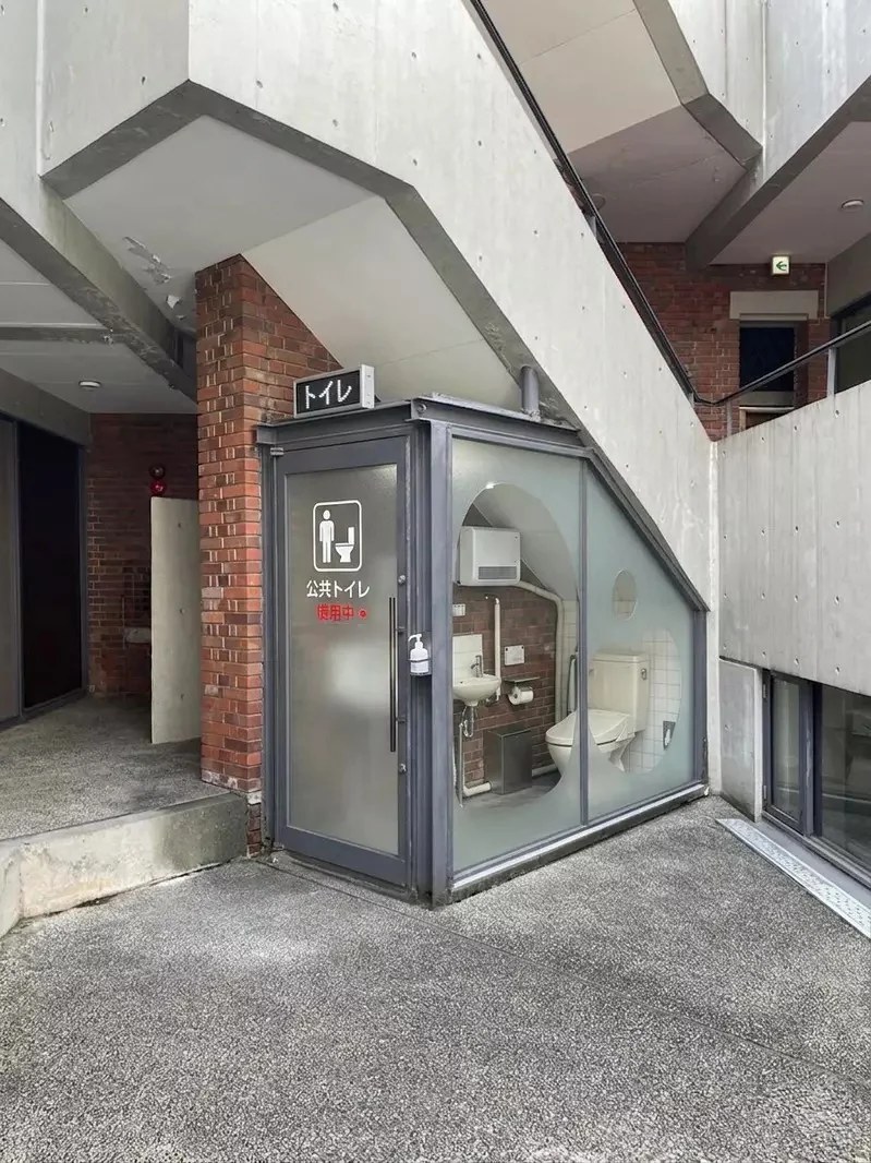 《日本建築師安藤忠雄》半世紀前設計的大樓引發話題 這個神祕的小房間是做什麼的？｜高清图片集