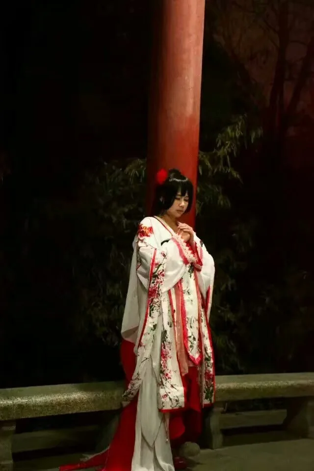 梅花拟人COS写真