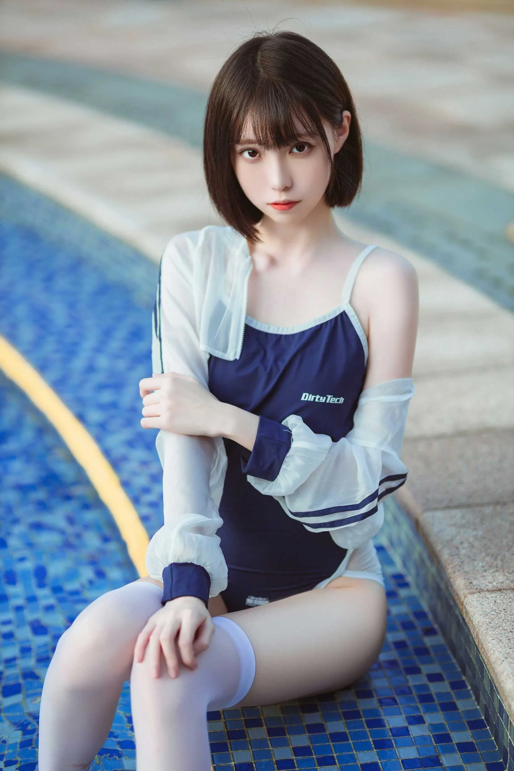 许岚LAN – 泳池竞泳[40P]｜高清图片集