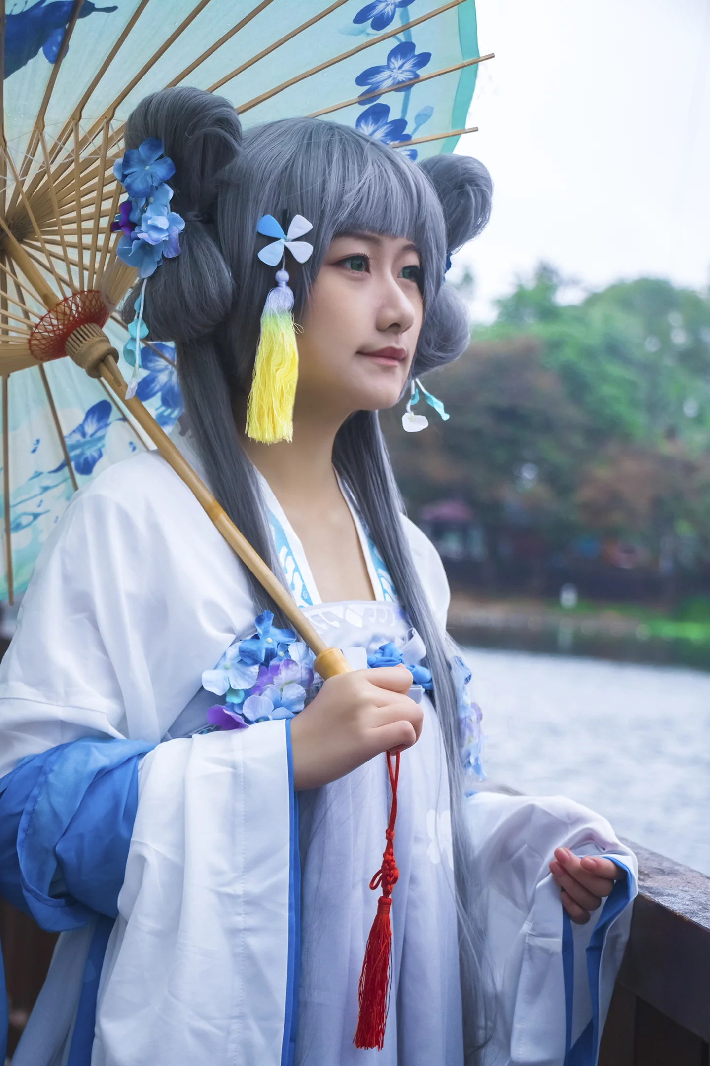 VOCALOID洛天依 花辰月夕COS写真