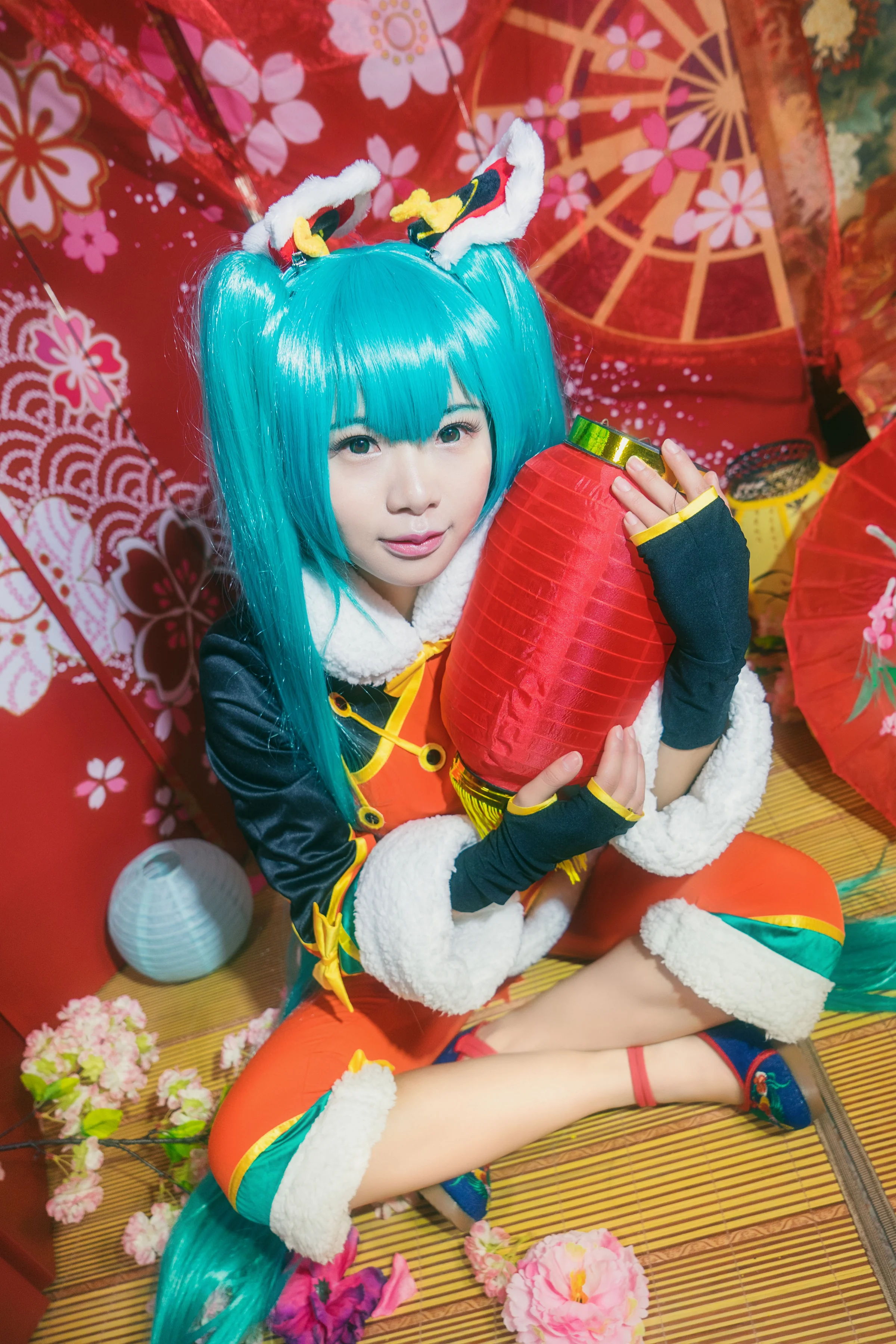 V家初音未来狮子舞COS写真