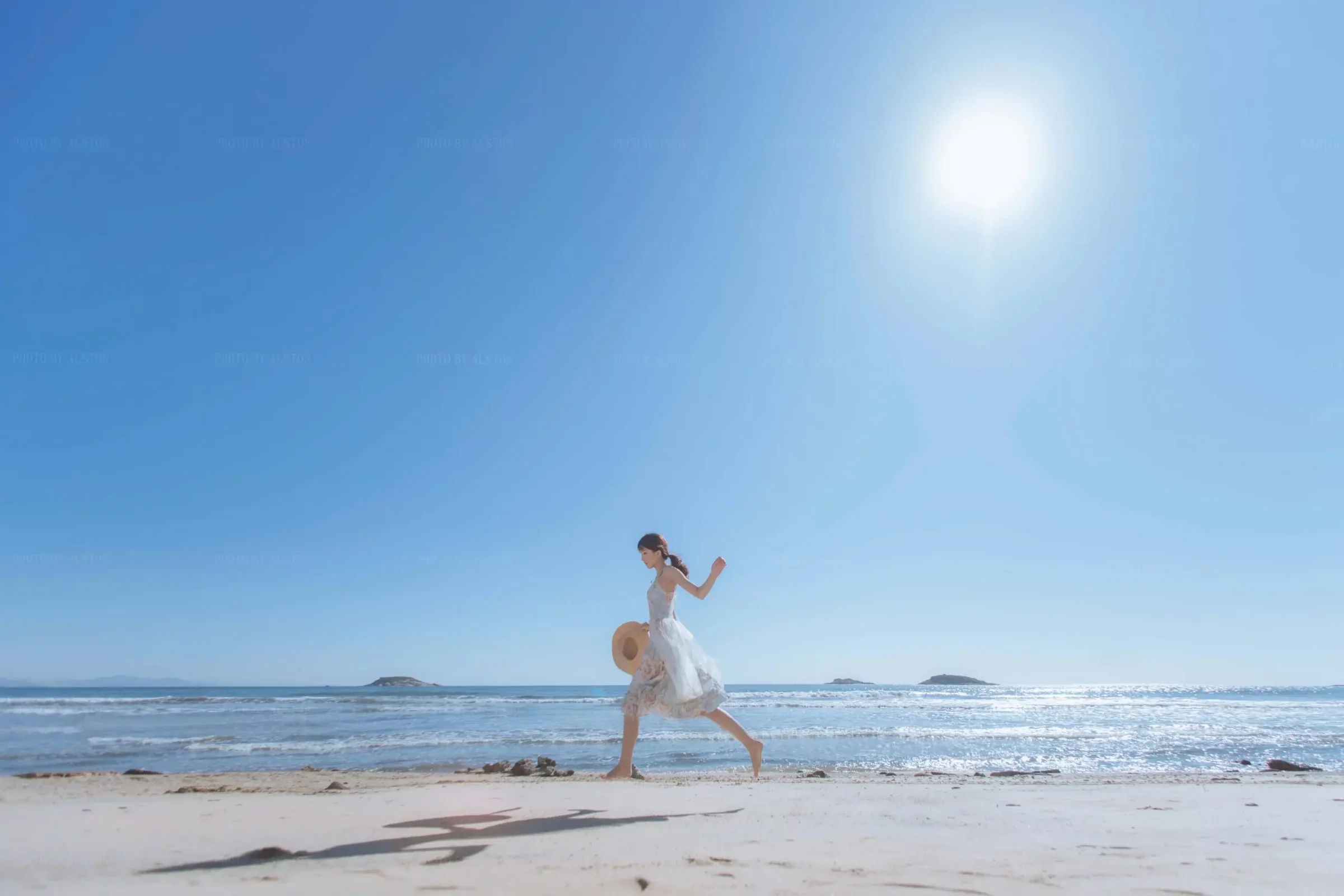 桜桃喵 – 发光的海｜高清图片集
