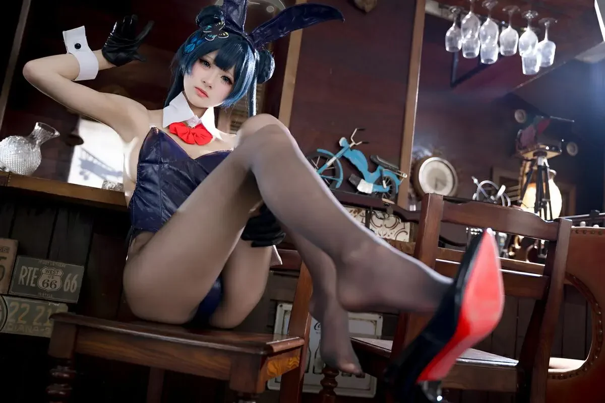 九柒喵 – 妃咲兔女郎｜高清图片集