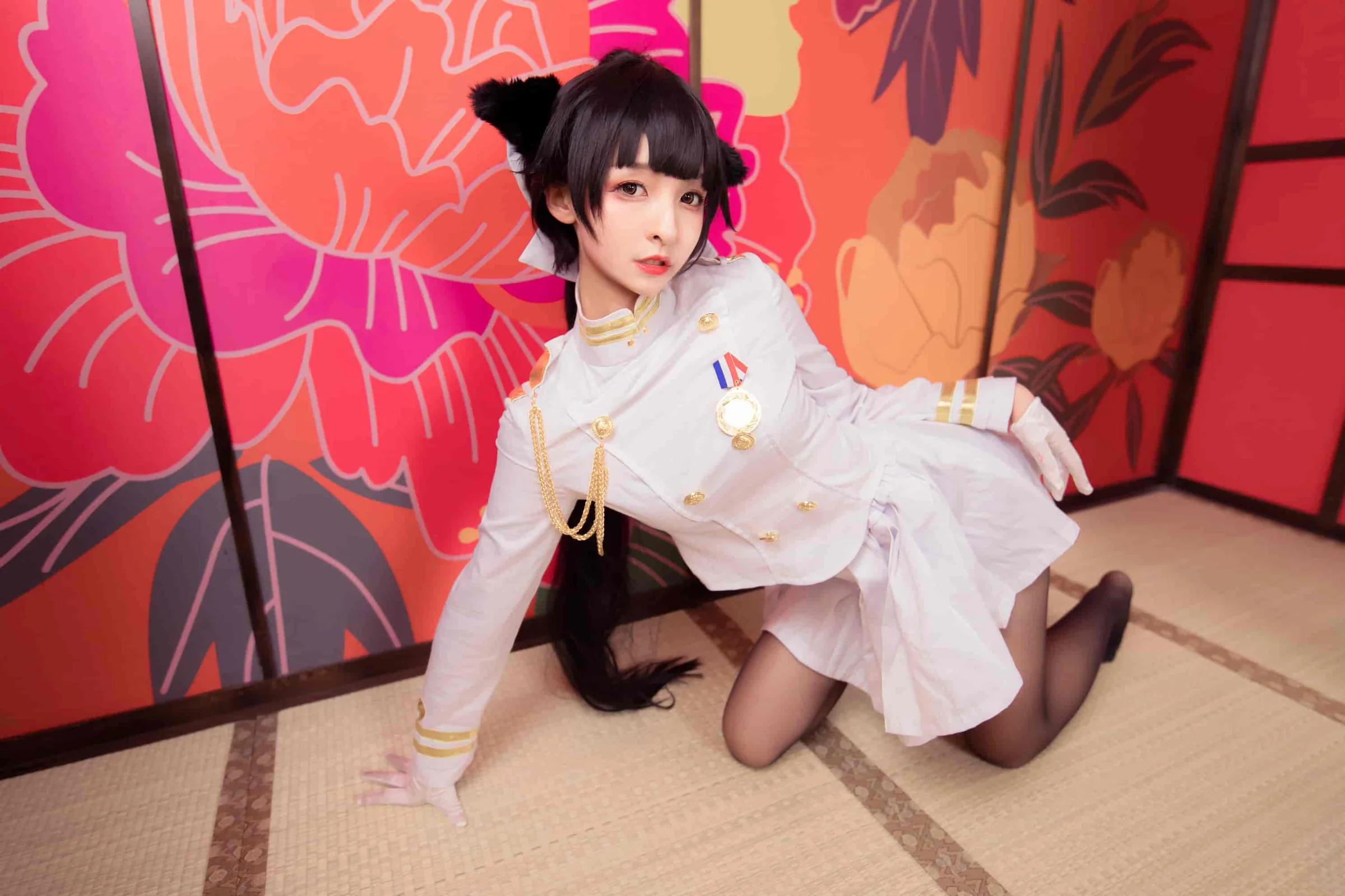 神楽板真冬 – 指挥官很忙[132P]｜高清图片集