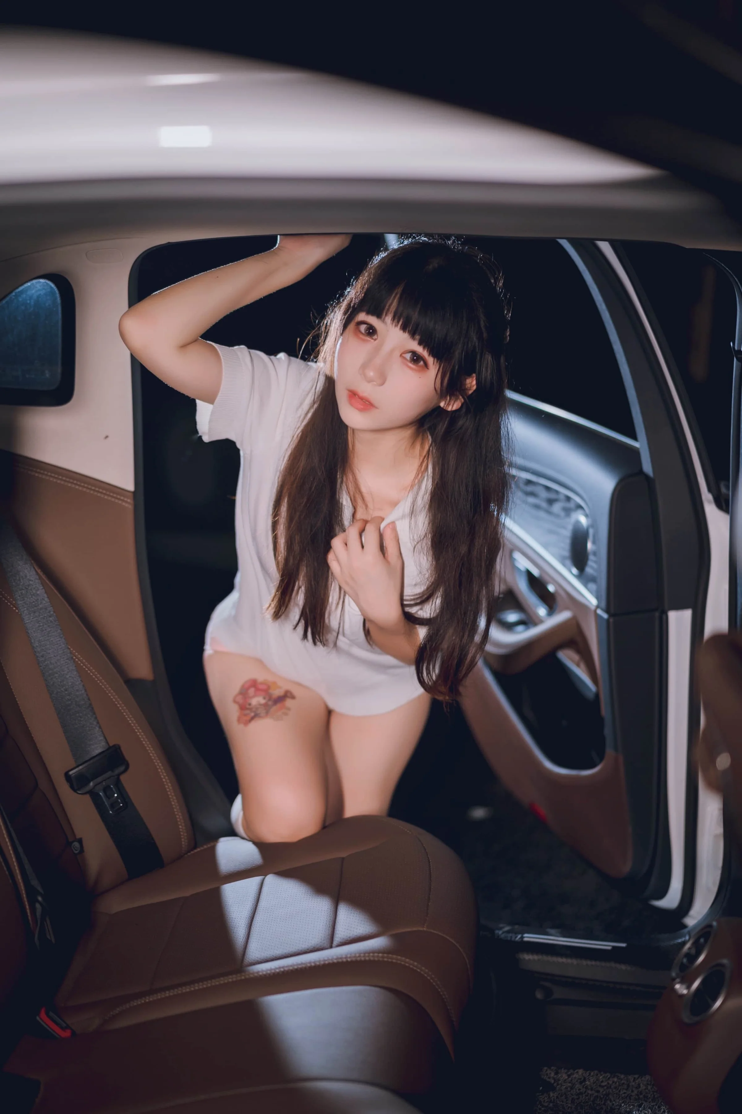 usejan(蓝蓝) – 夜樱 [40P]｜高清图片集