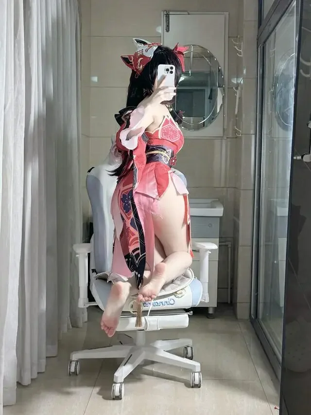 不可爱羚 – 花火COS写真 [52P7V-1.2GB]