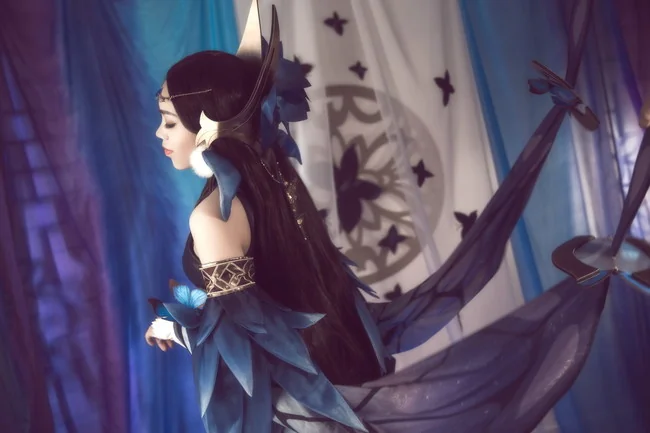 《夜蝶弥香》貂蝉蝴蝶梦COS写真