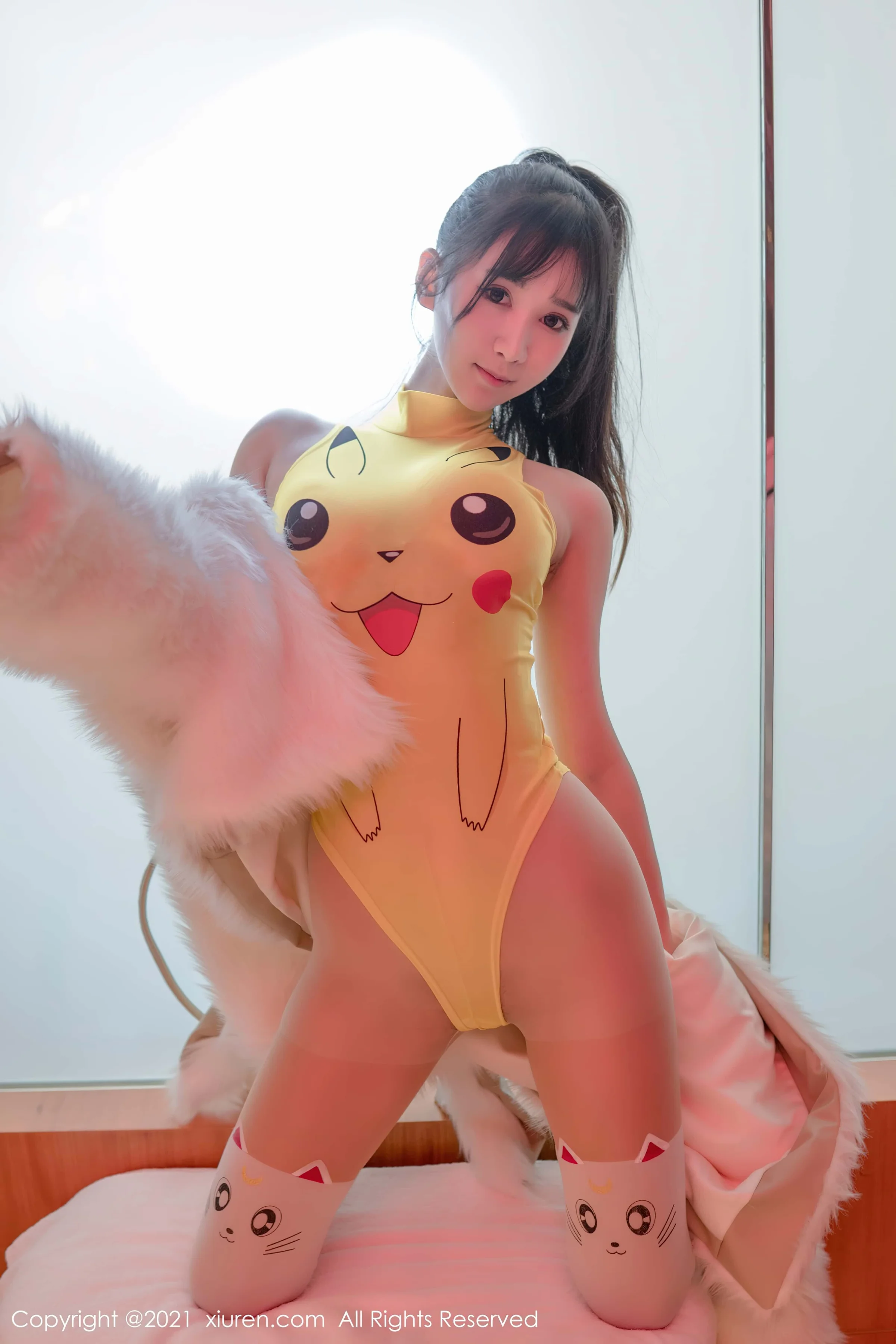 [秀人网]美媛馆 2021-01-11 Vol.2988 小果冻儿｜高清图片集