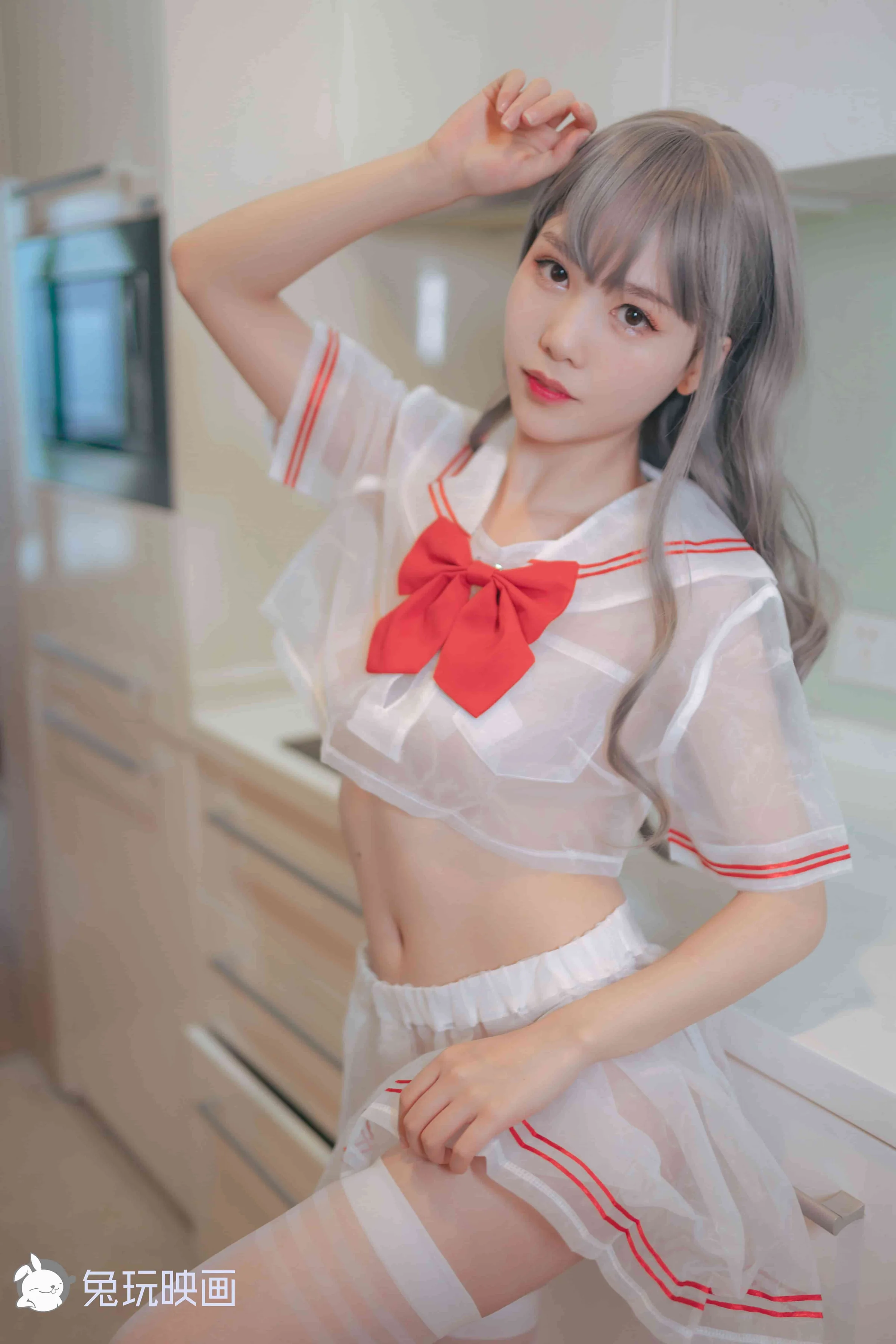抖娘-利世穿制服的小姐姐 – 兔玩映画[42P]｜高清图片集