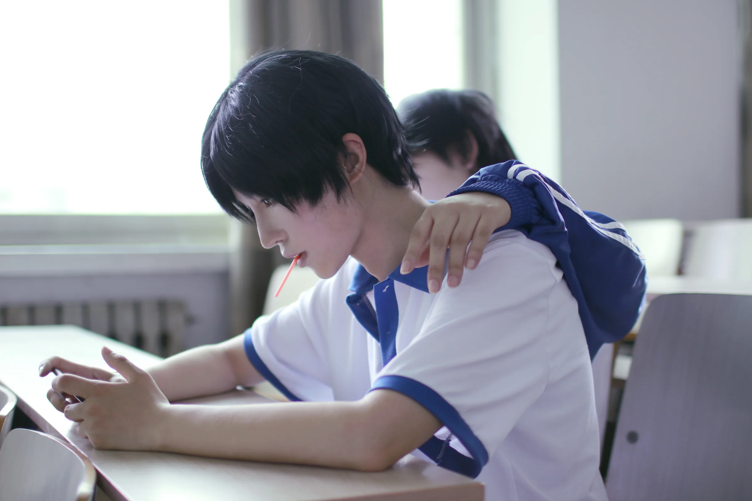 伪装学渣贺朝&谢俞COS写真