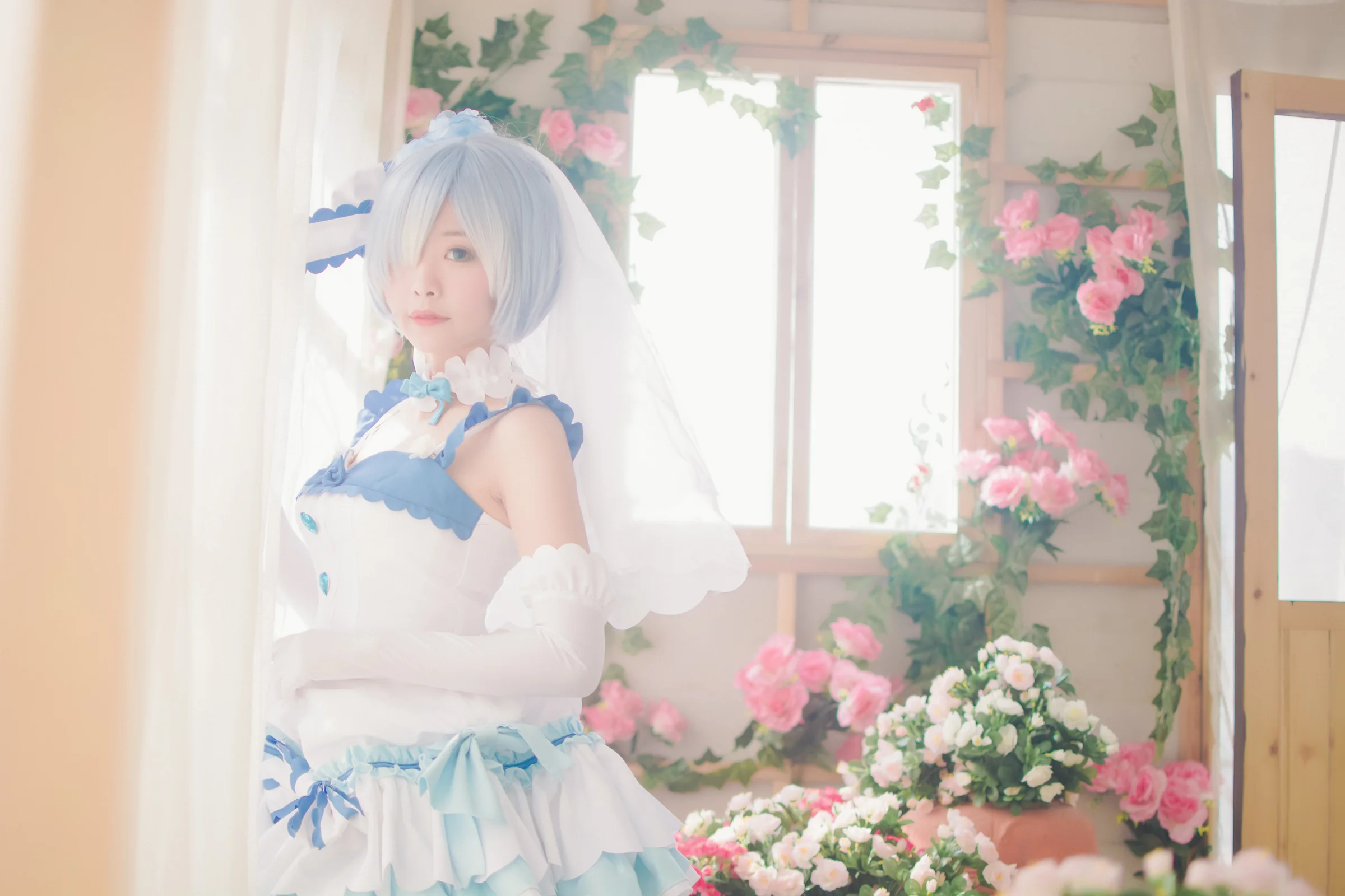 《从零开始的异世界生活》蕾姆婚纱COS写真