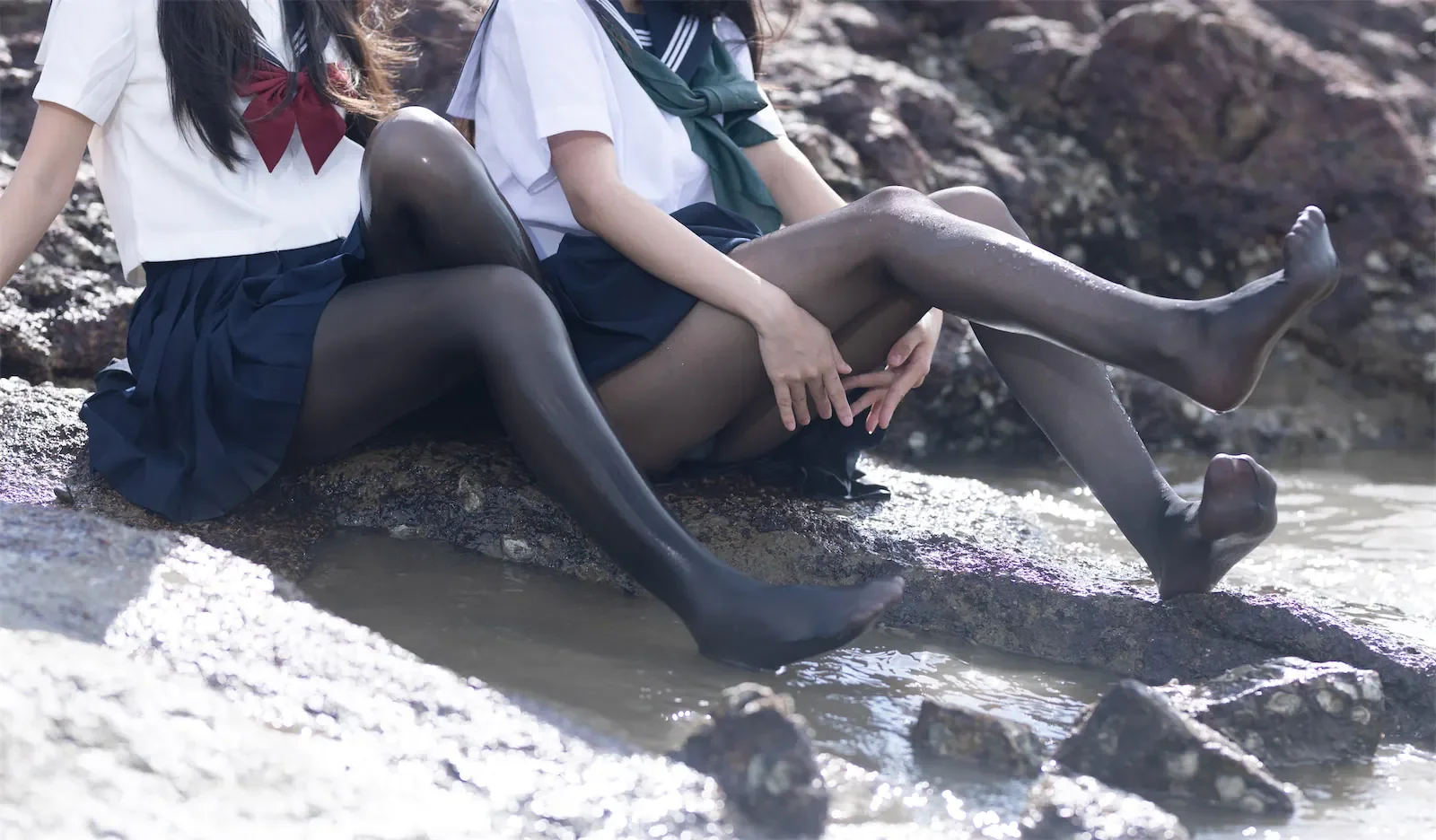 不呆猫 – 海边双人JK｜高清图片集