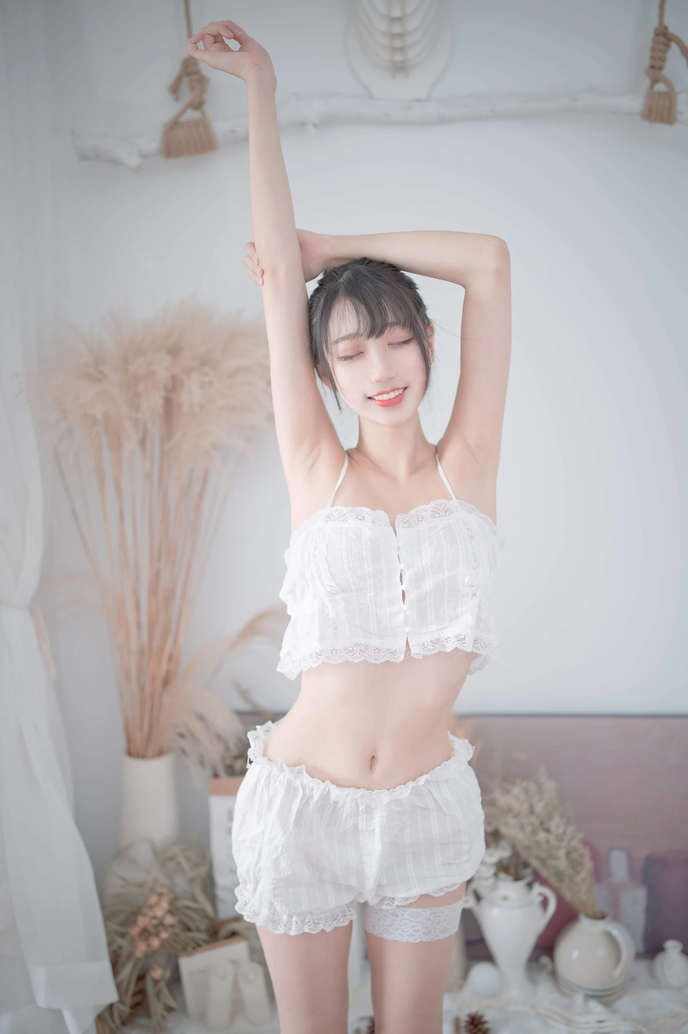 周叽是可爱兔兔 Vol.015 白色睡衣｜高清图片集