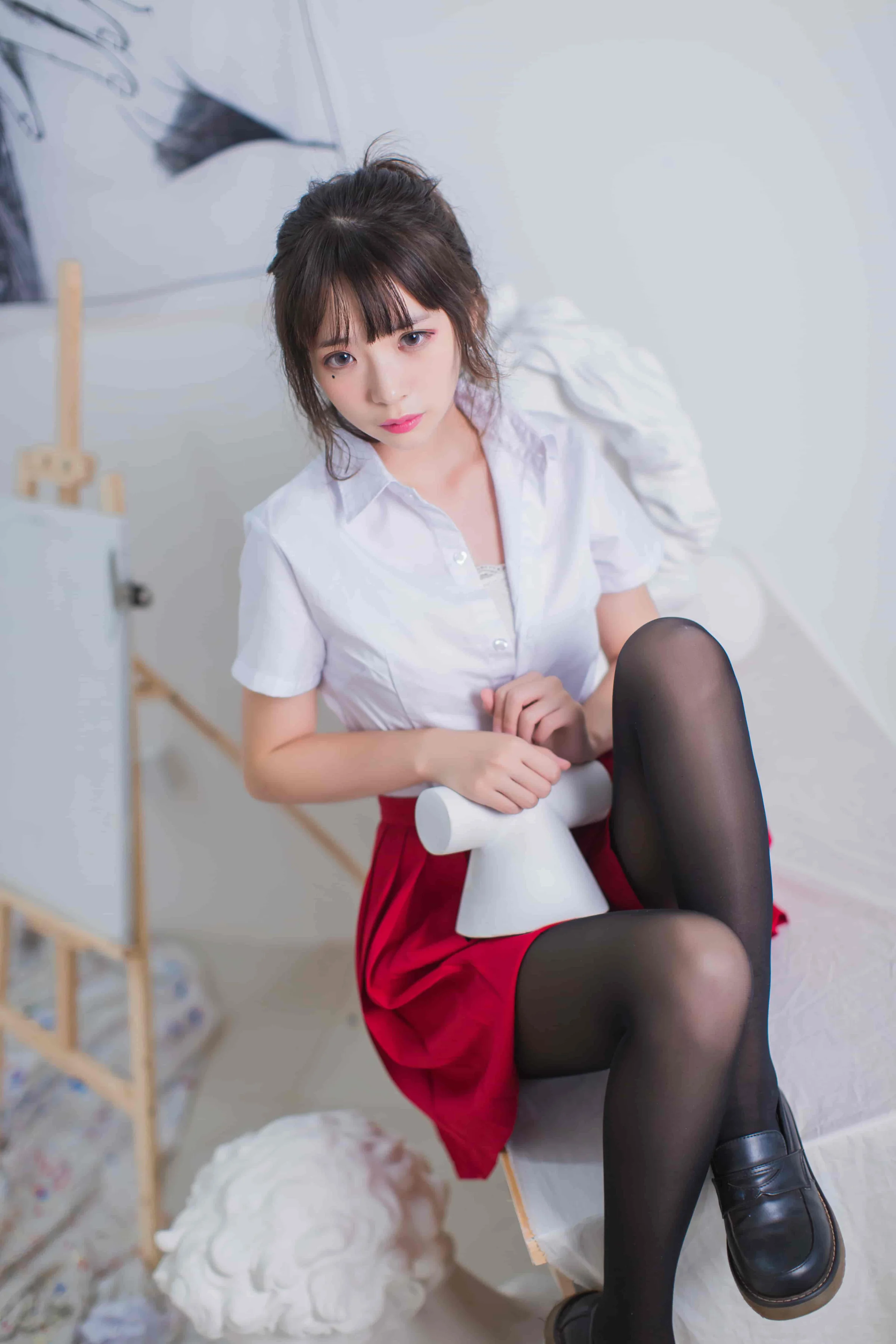 疯猫ss-画室jk[23P-172M]｜高清图片集