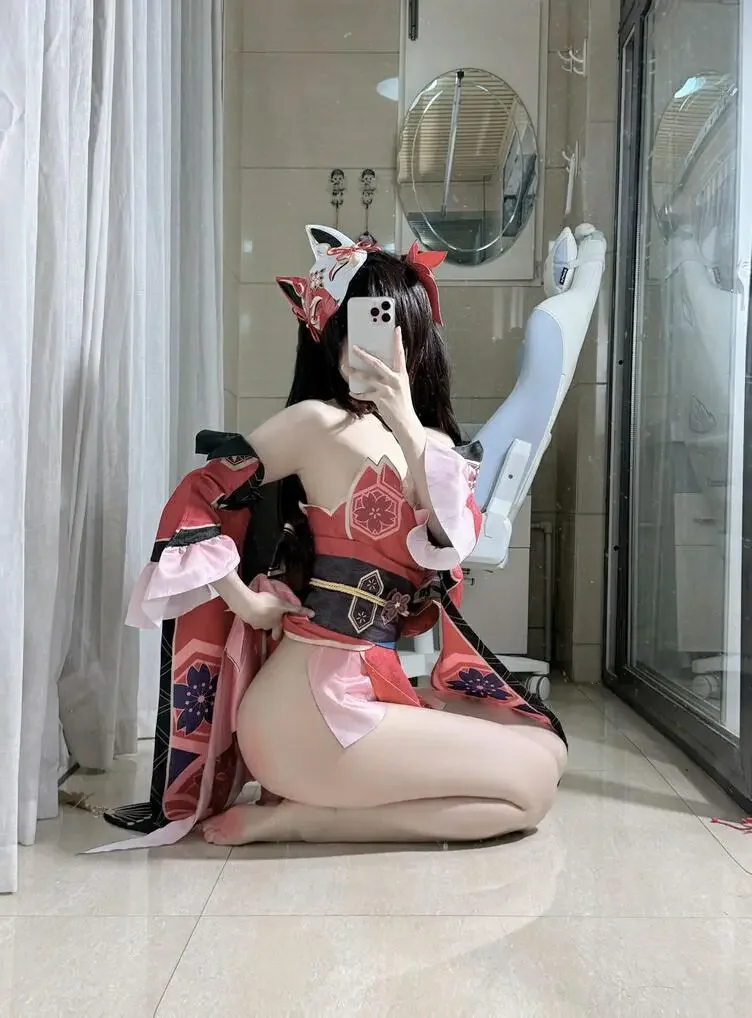 不可爱羚 – 花火COS写真 [52P7V-1.2GB]