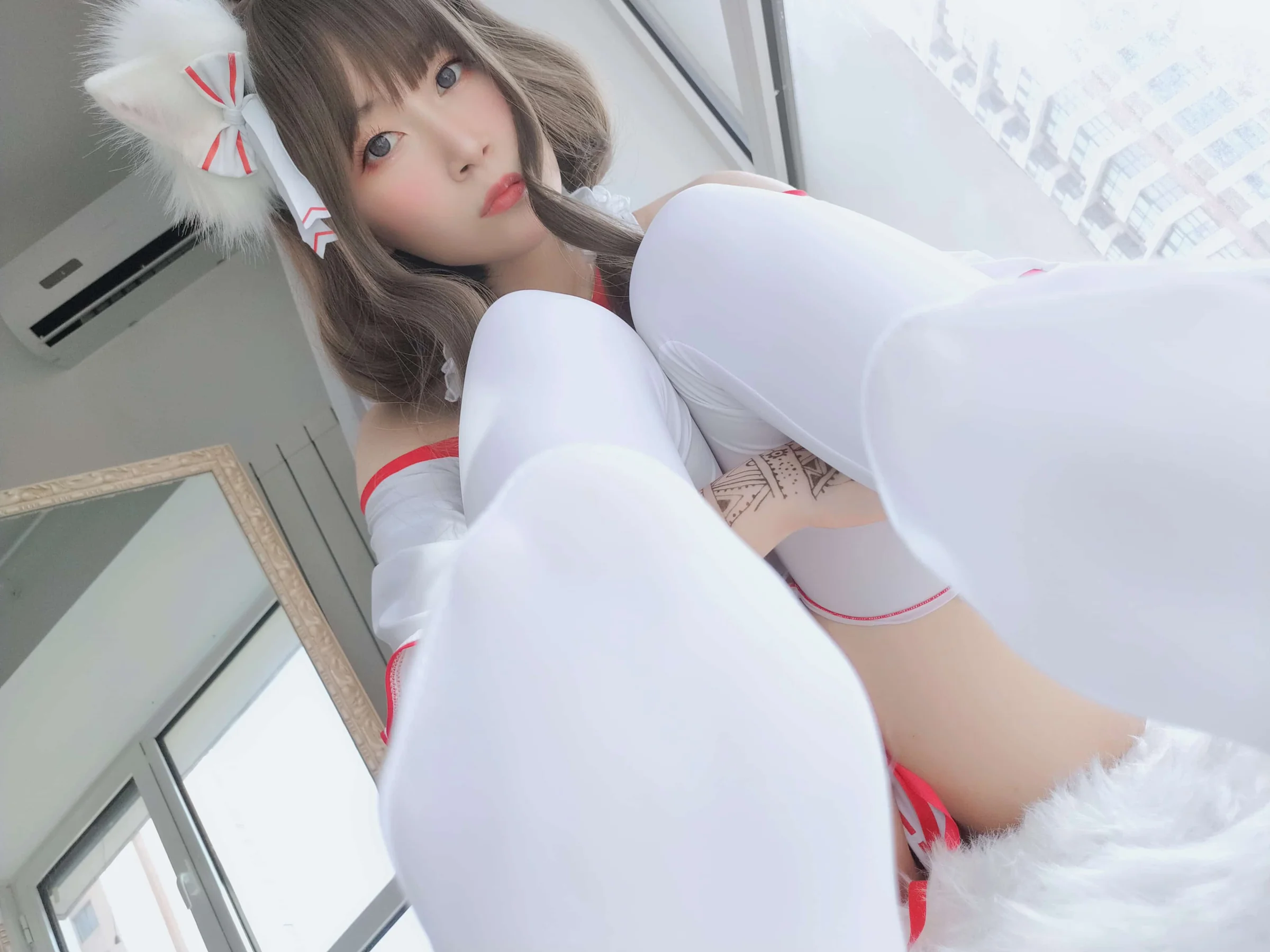 白银81-神社饲养的小狐狸[50P]｜高清图片集