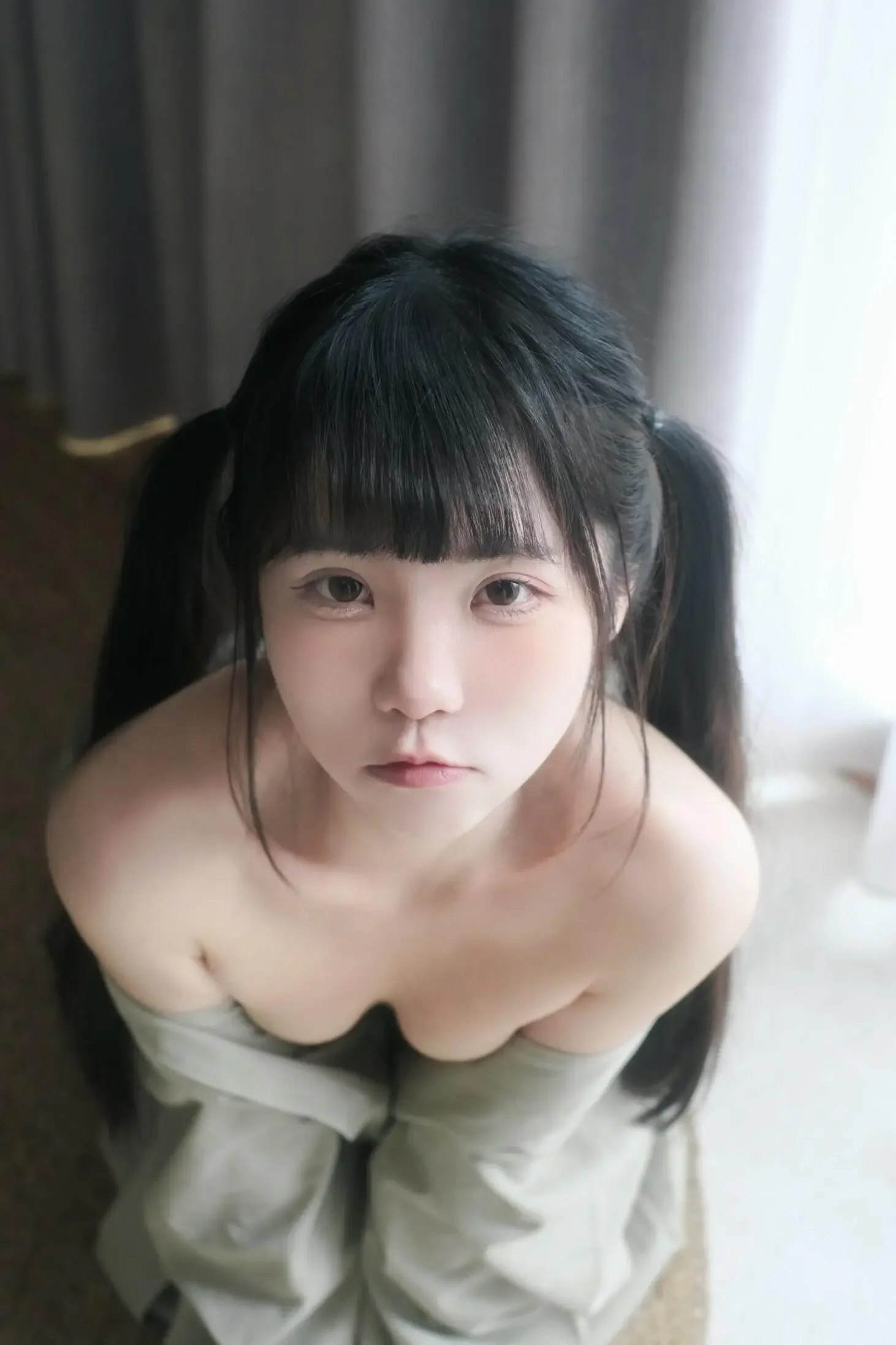 可可小白兔?? – 在阳台做坏事的小兔兔?｜高清图片集