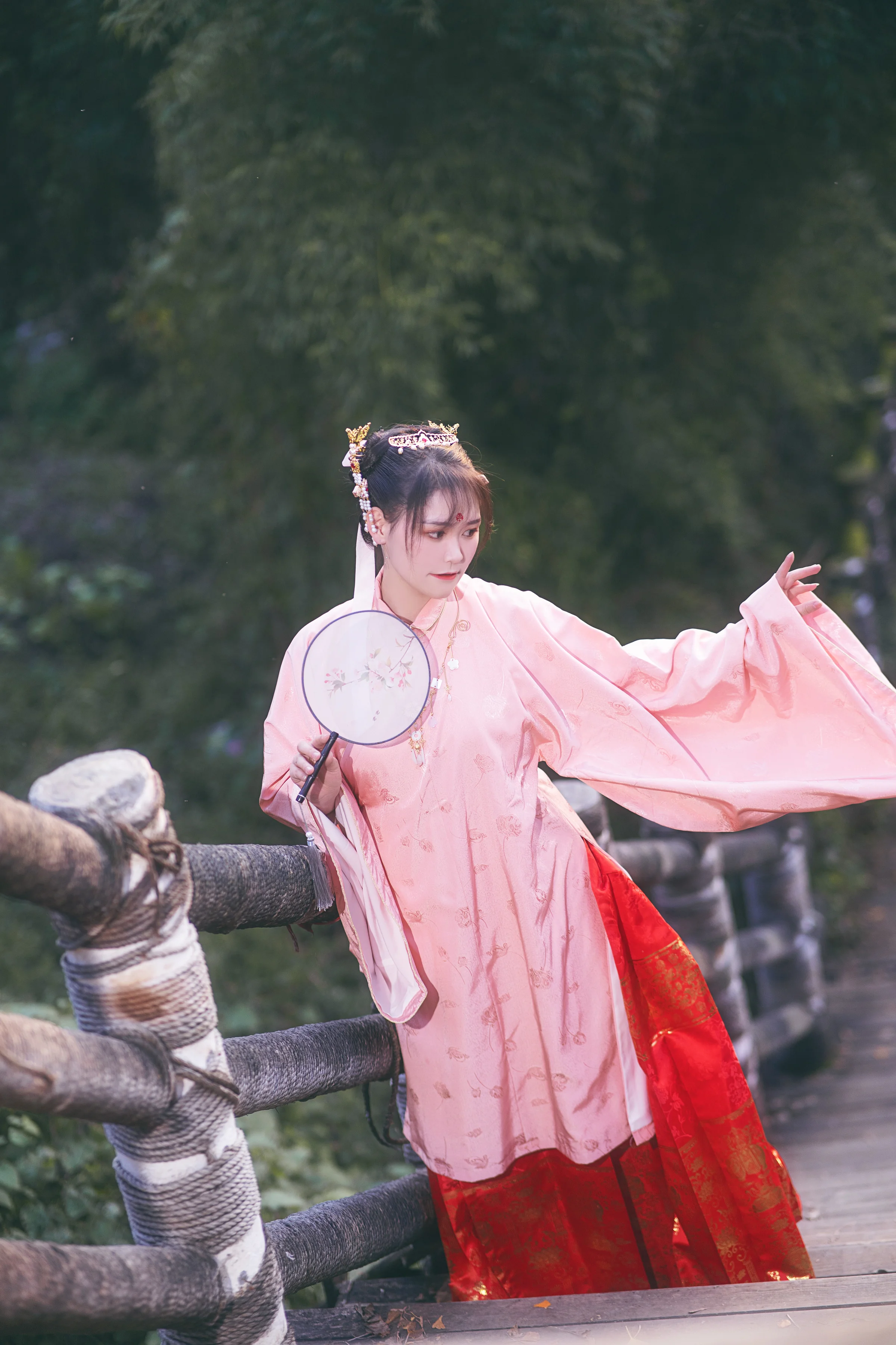 汉服私影，明媚如你｜高清图片集