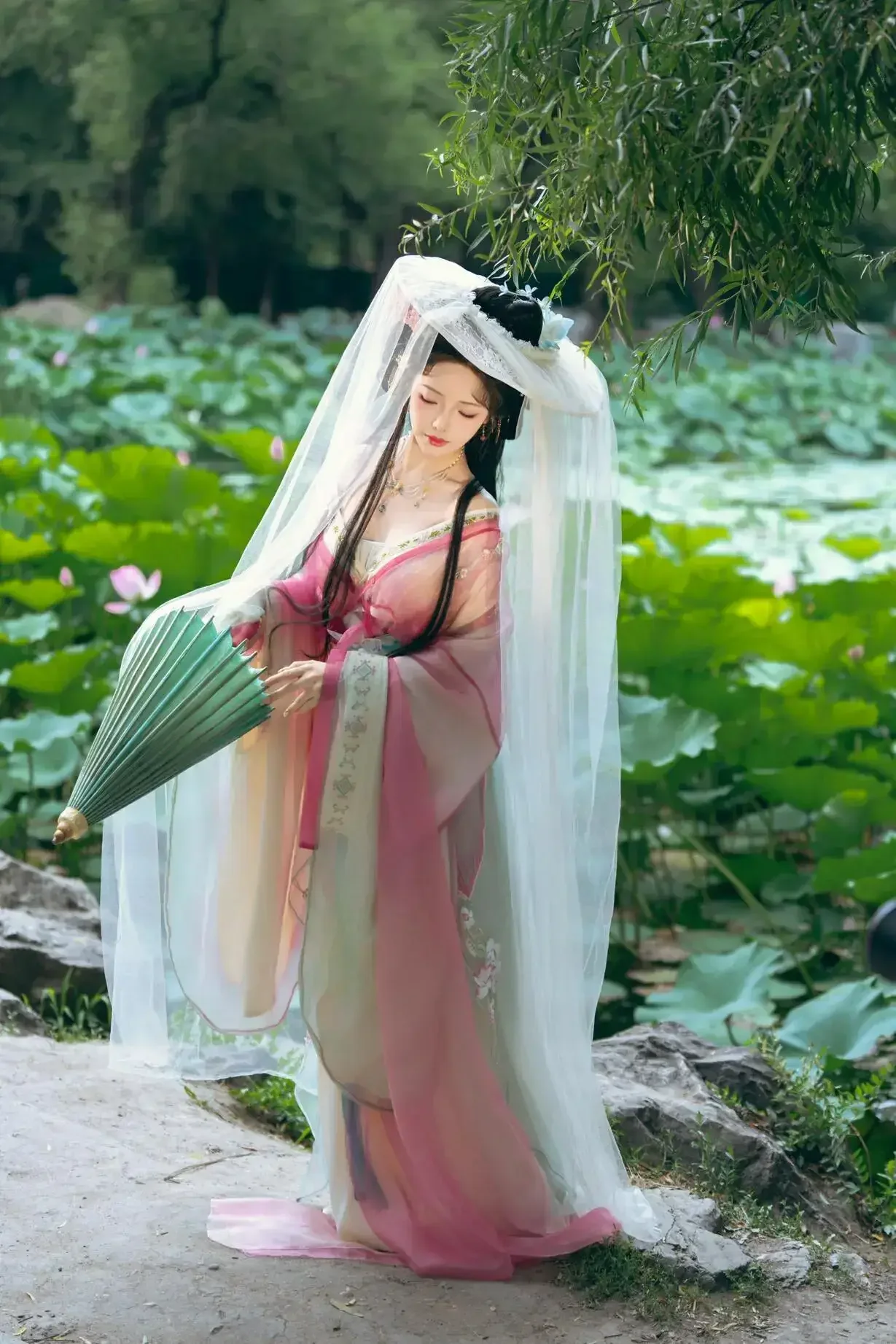 雯妹不讲道理 – 祝您中秋快乐owo｜高清图片集