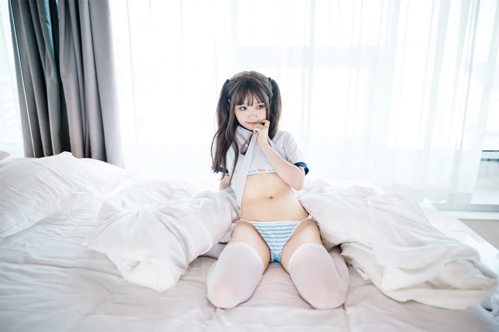 神沢永莉 半双马尾体操服大腿袜｜高清图片集
