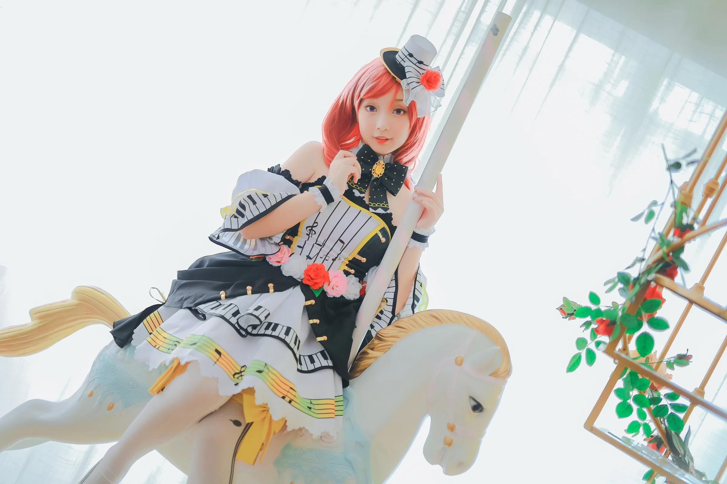 西木野真姬乐器觉醒COS写真